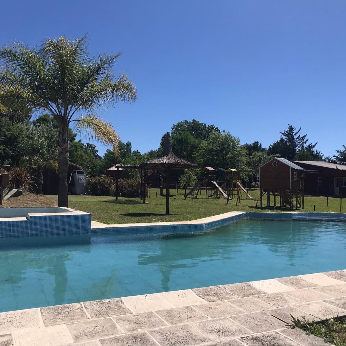 Complejo de cabañas con pileta en amplio parque de 4has con salón para eventos - Colón E. Ríos - 7