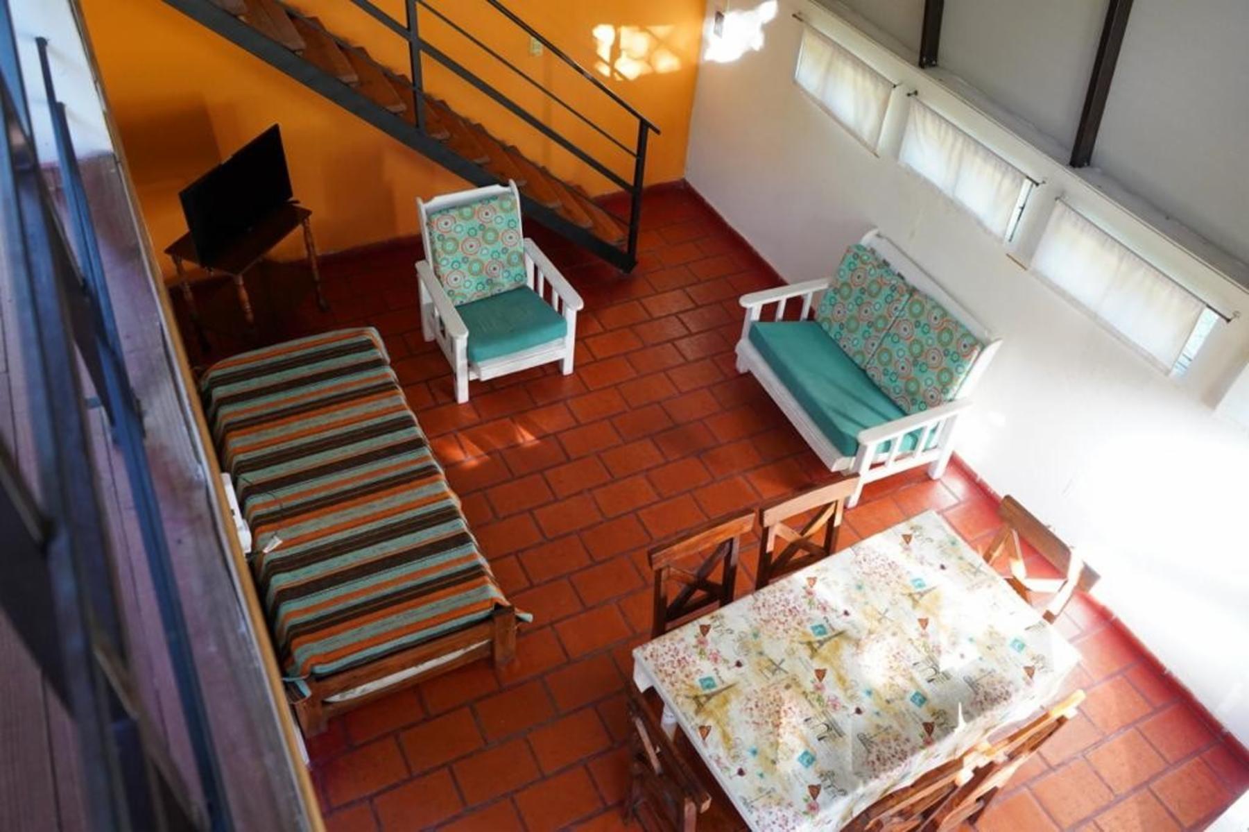 Complejo de cabañas con pileta en amplio parque de 4has con salón para eventos - Colón E. Ríos - 11