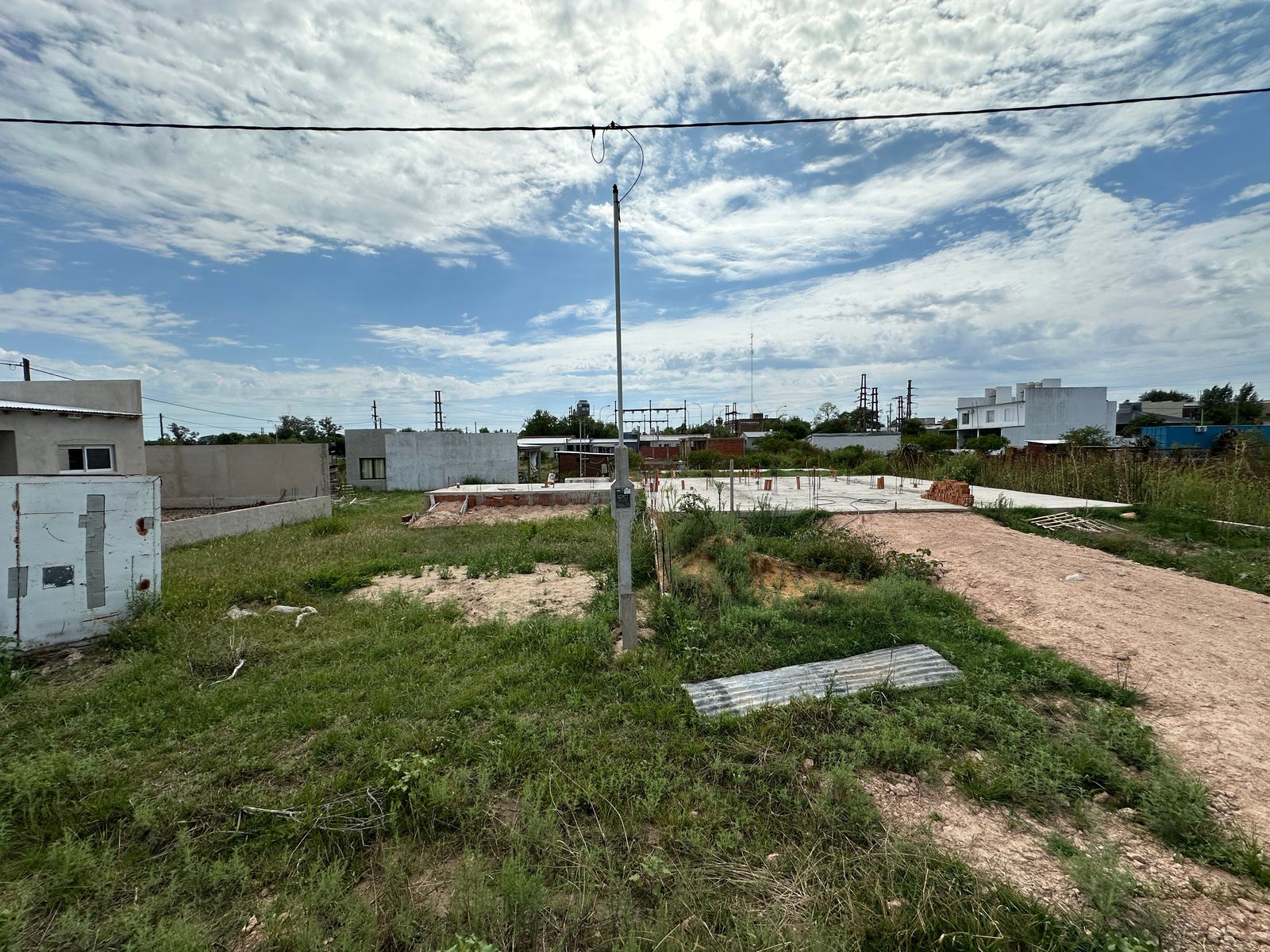 Terreno (12x27) + Platea en San Jose Entre Rios