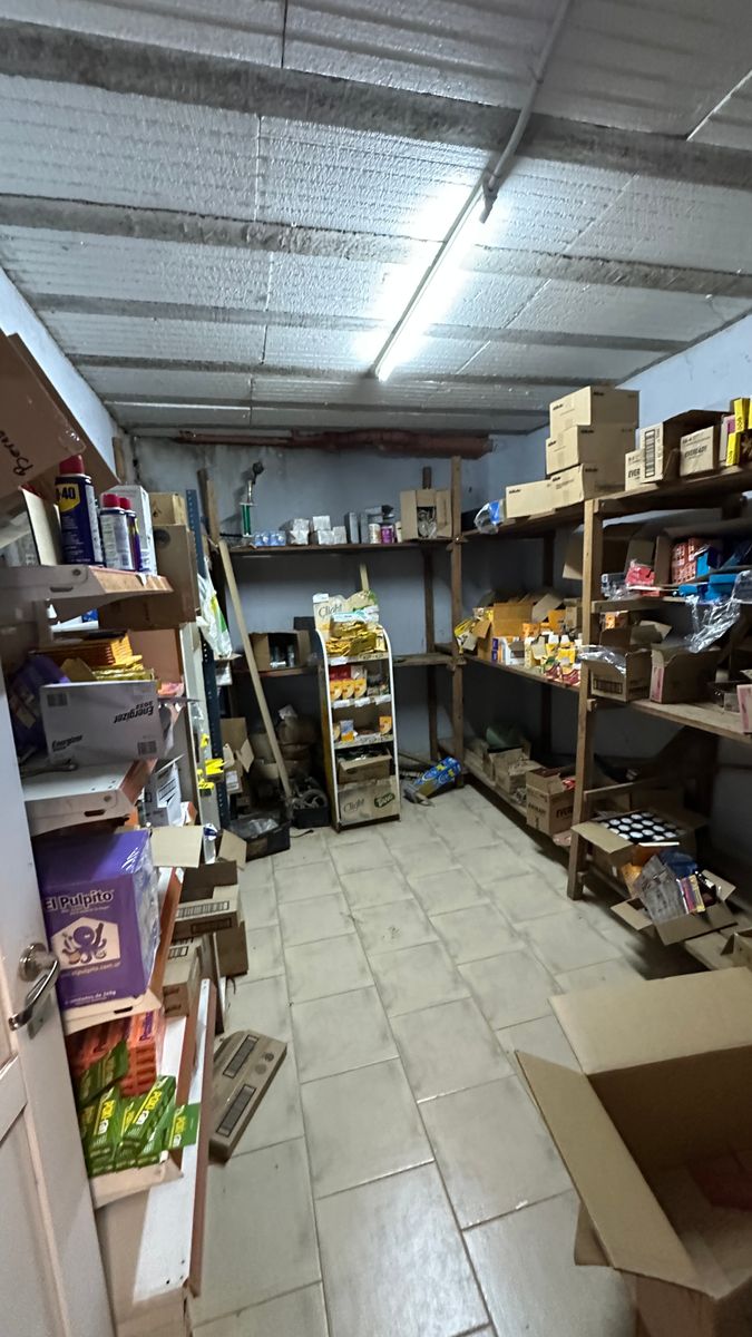 Galpon + depertamento + oficina en venta - San Jose - Entre Rios - 9