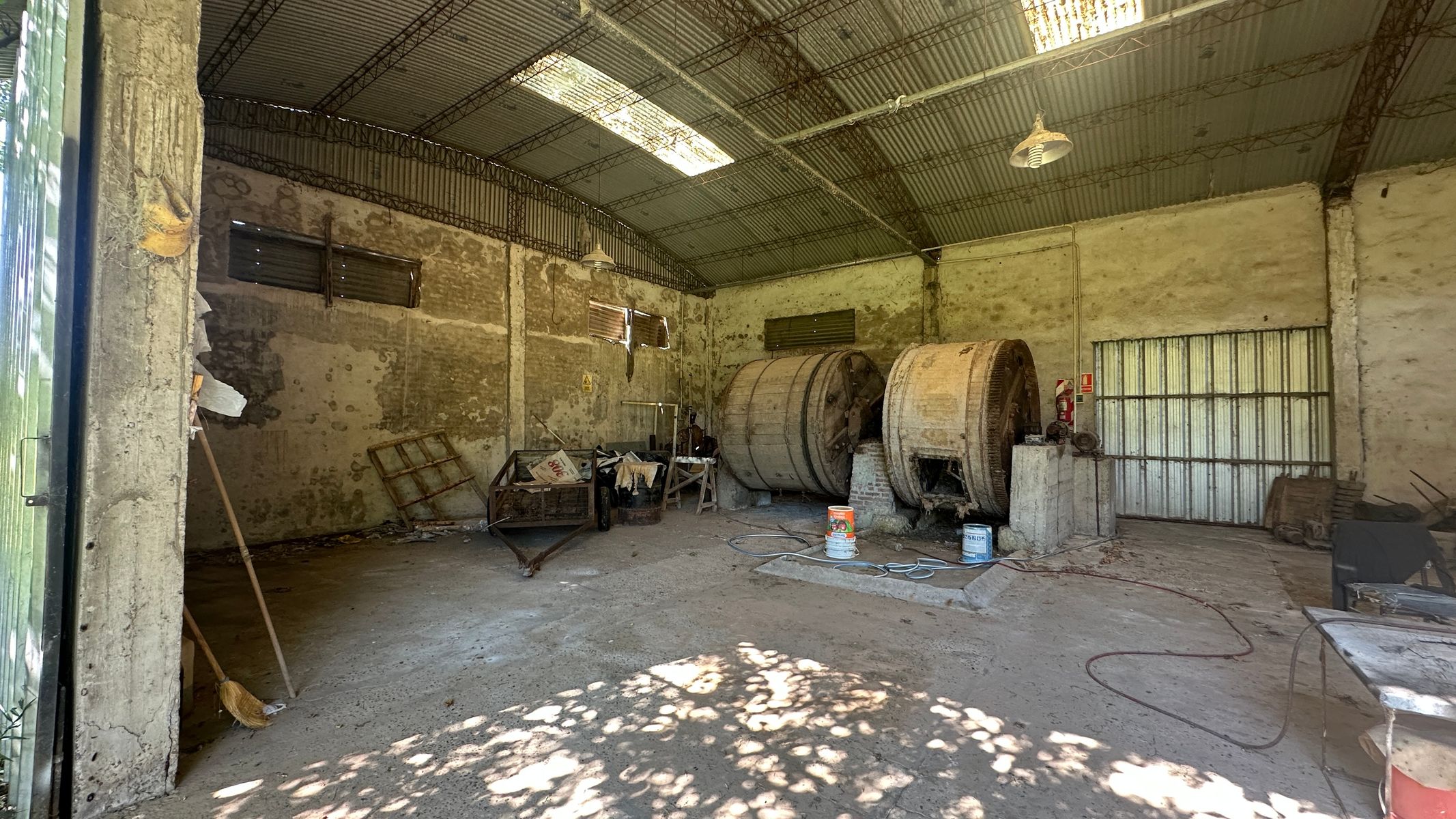 Galpon con oficina y terreno de 43x42 - San Jose - Entre Rios - 6