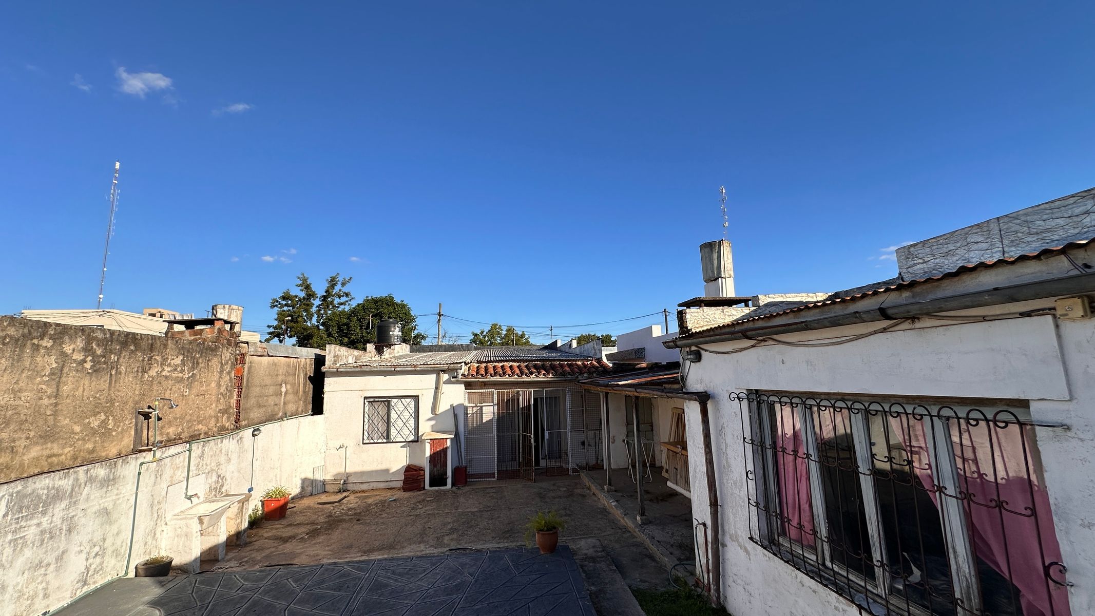 Casa de dos dormitorios con piscina - San Jose - Entre Rios - 2