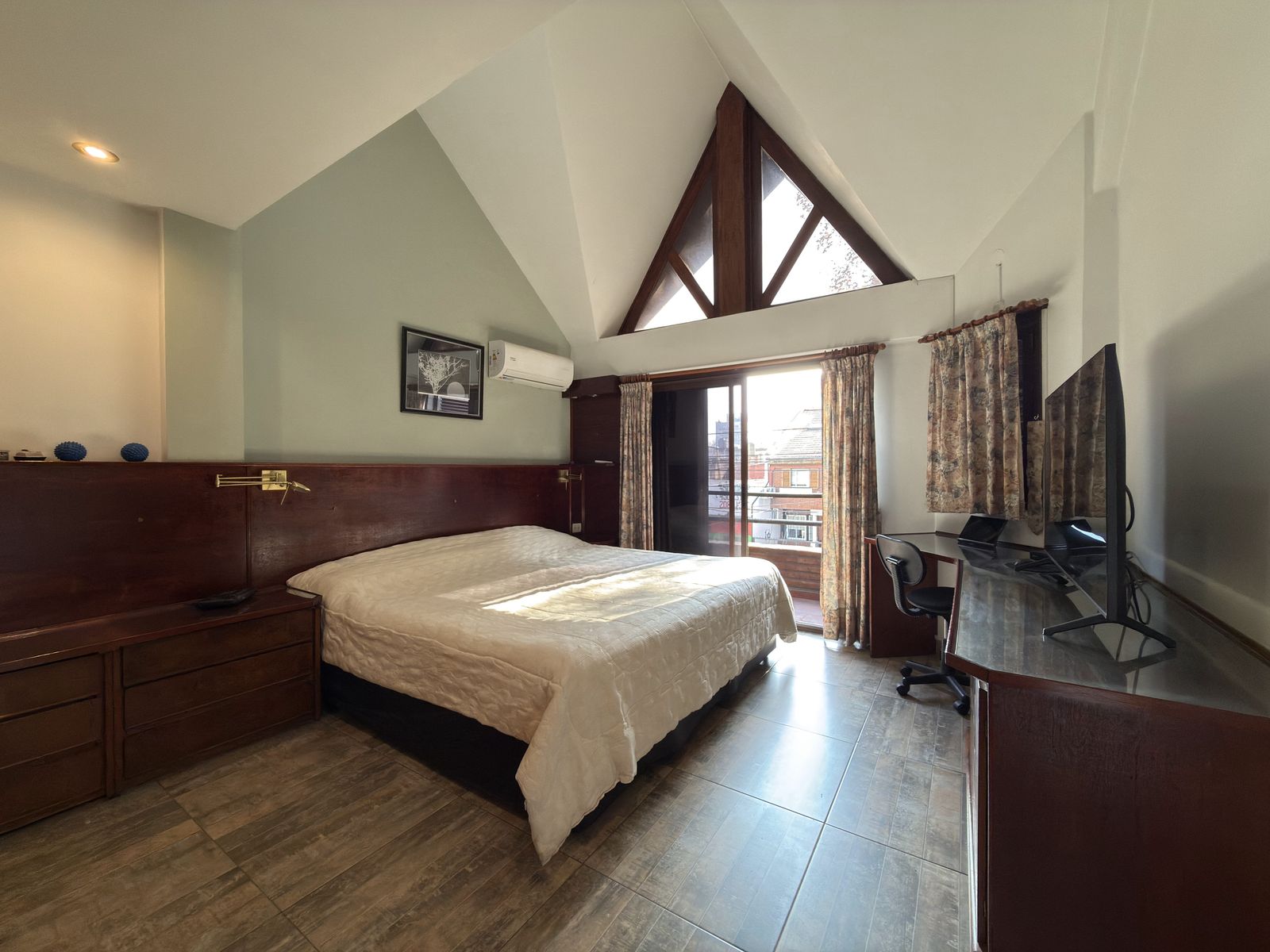Casa Única / 7 Ambientes - 10