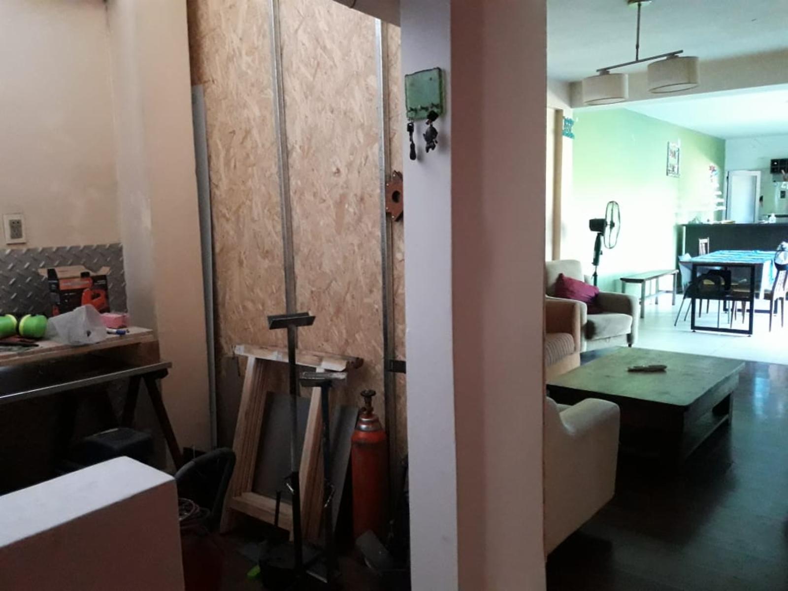 CASA 4 AMBIENTES CON AMPLIO FONDO — foto 12