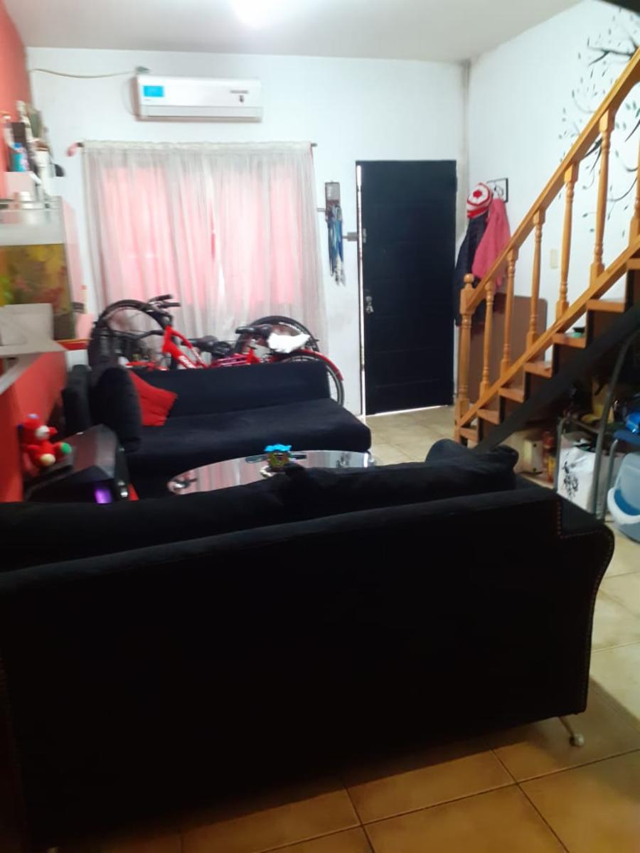DUPLEX 3 AMBIENTES C/ COCHERA — foto 2