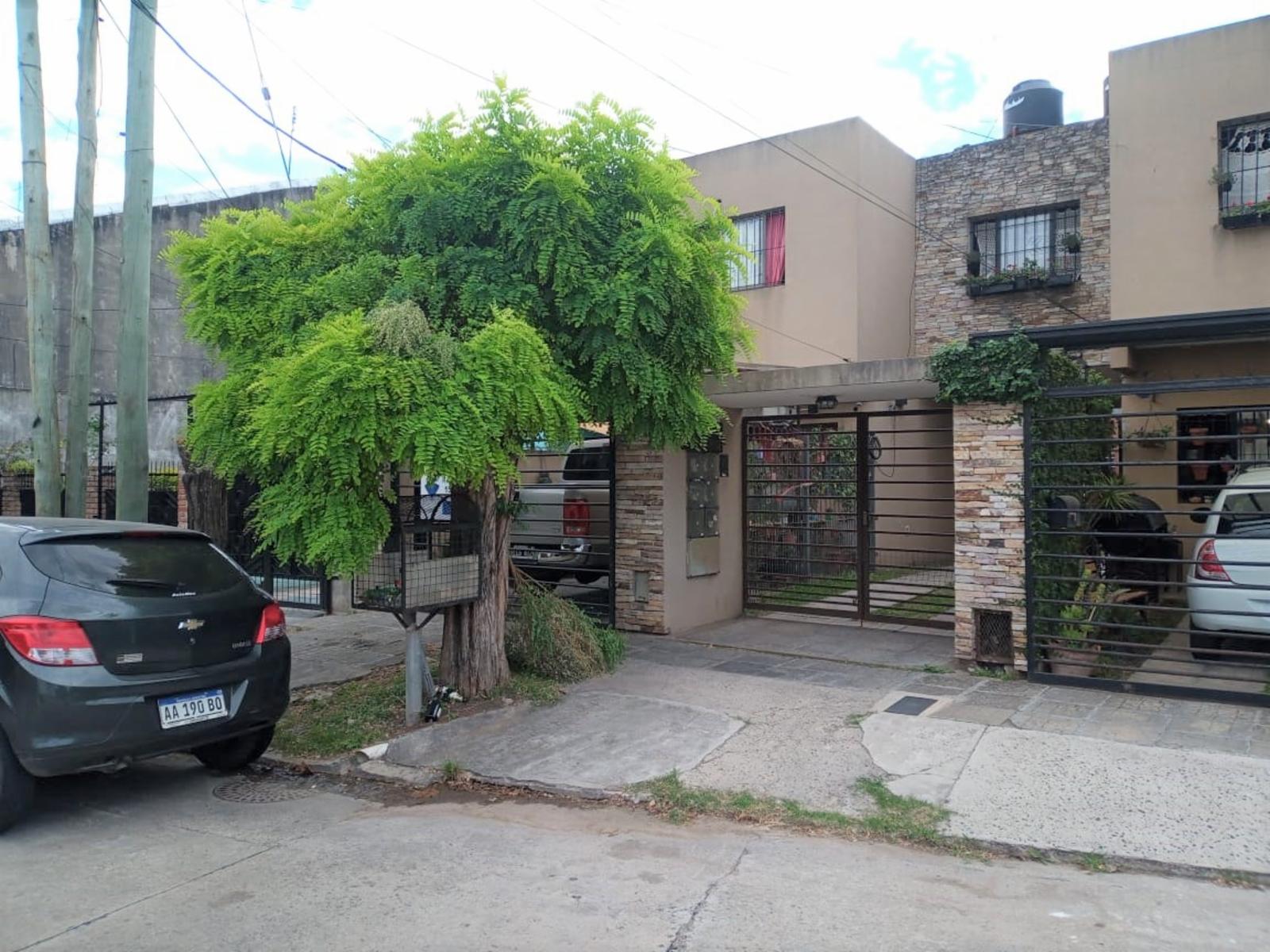 DUPLEX 3 AMBIENTES C/ COCHERA — foto 14