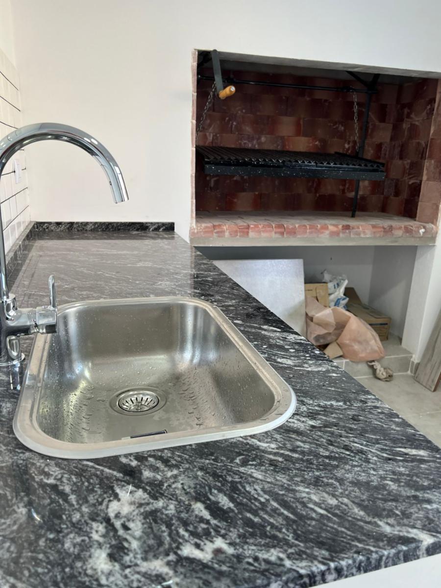 EXCELENTE CASA 4 AMBIENTES TOTALMENTE RECICLADA A NUEVA — foto 14