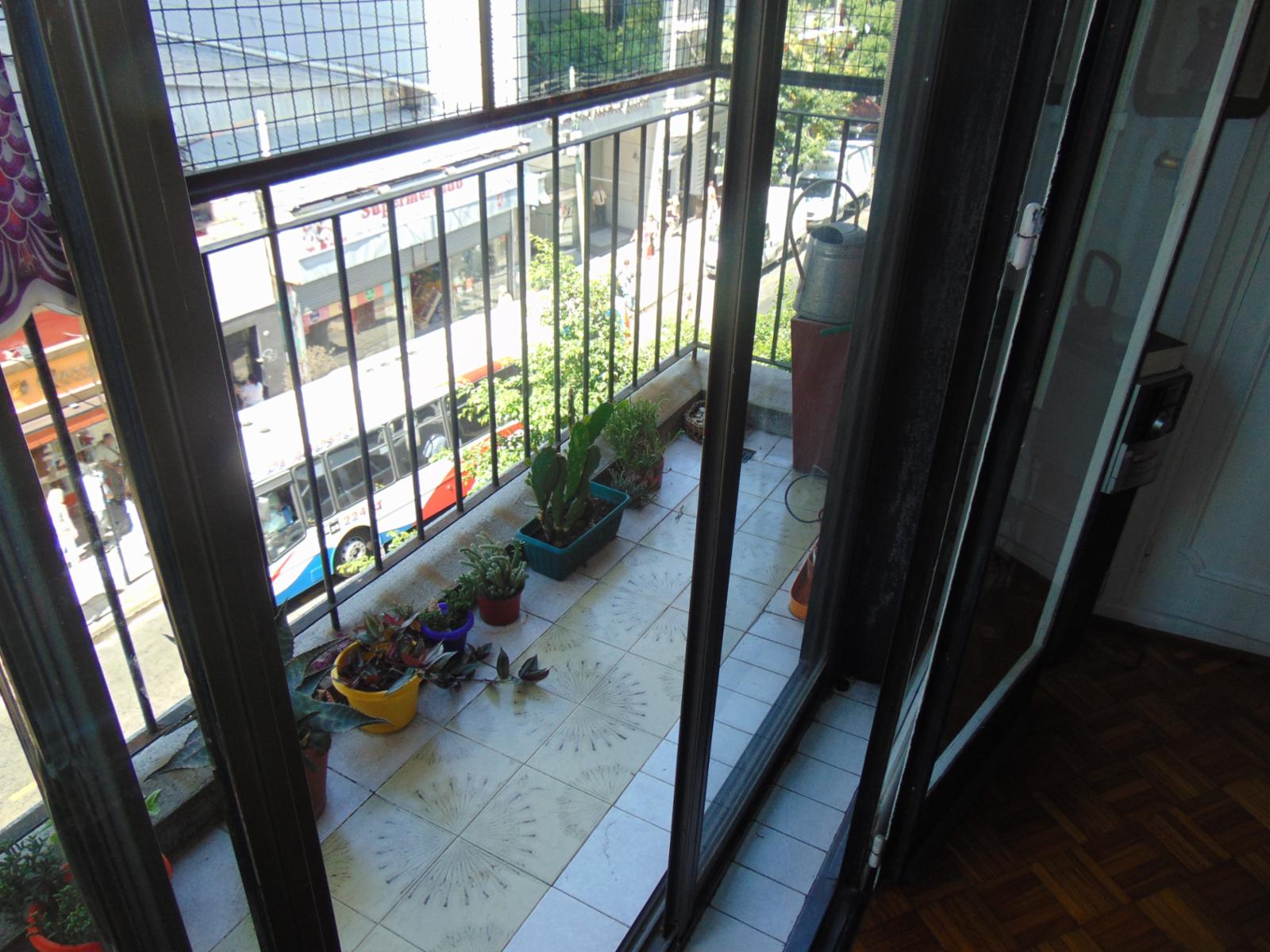 5 Amb + Dep Av Rivadavia 5300 2 Baños Muy Bueno — foto 9