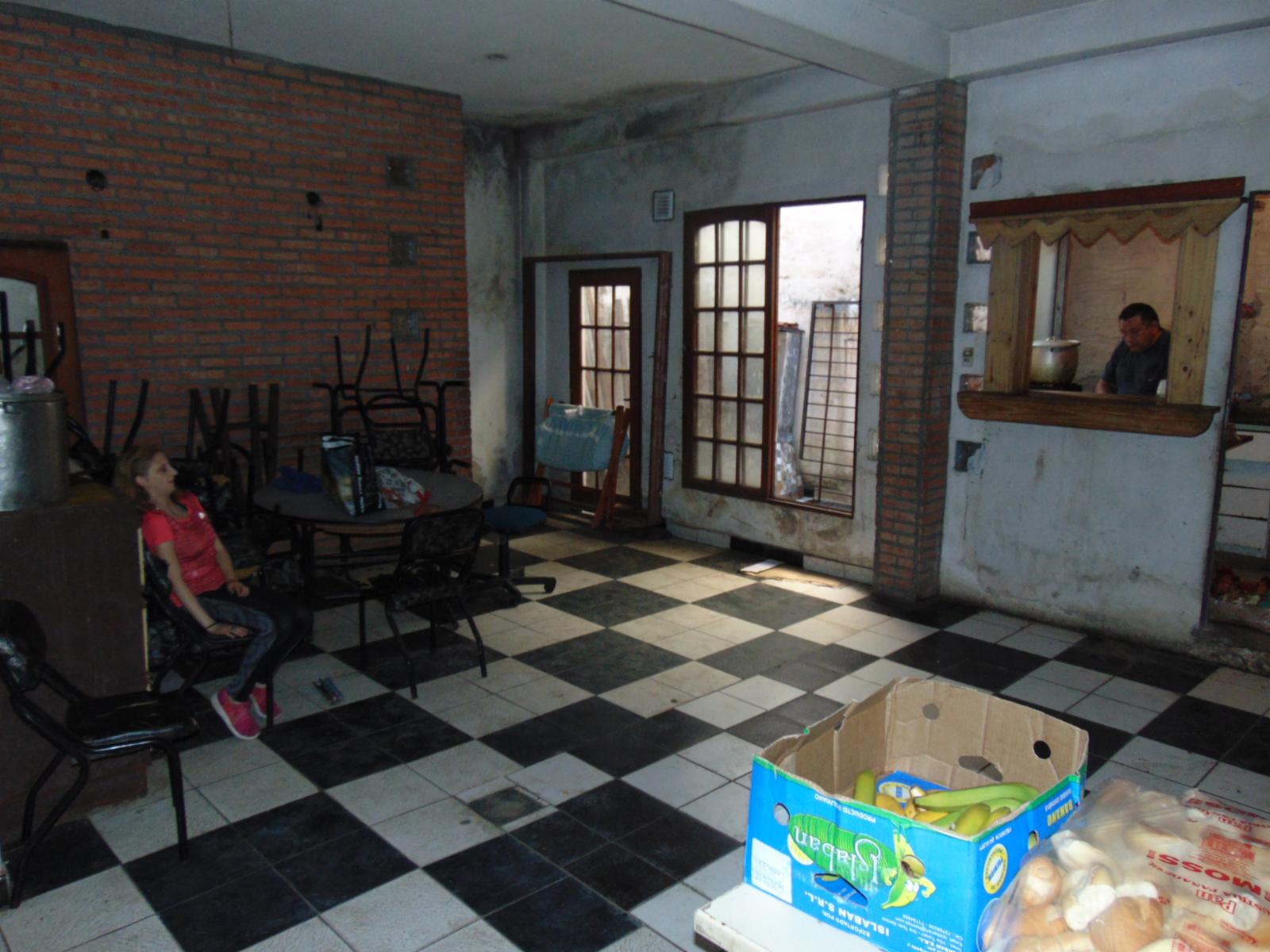 Casa Sobre Lote Propio 7,79 X 18,74 Salon de Fiestas — foto 4