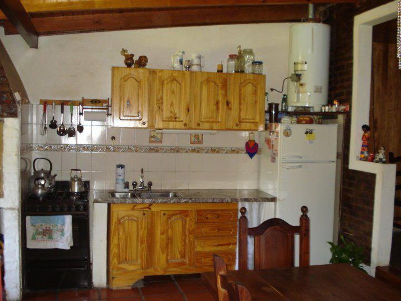 GRAN OPORTUNIDAD 2 PROPIEDADES SOBRE AMPLIO LOTE ZONA RINCON DE MILBERG — foto 6