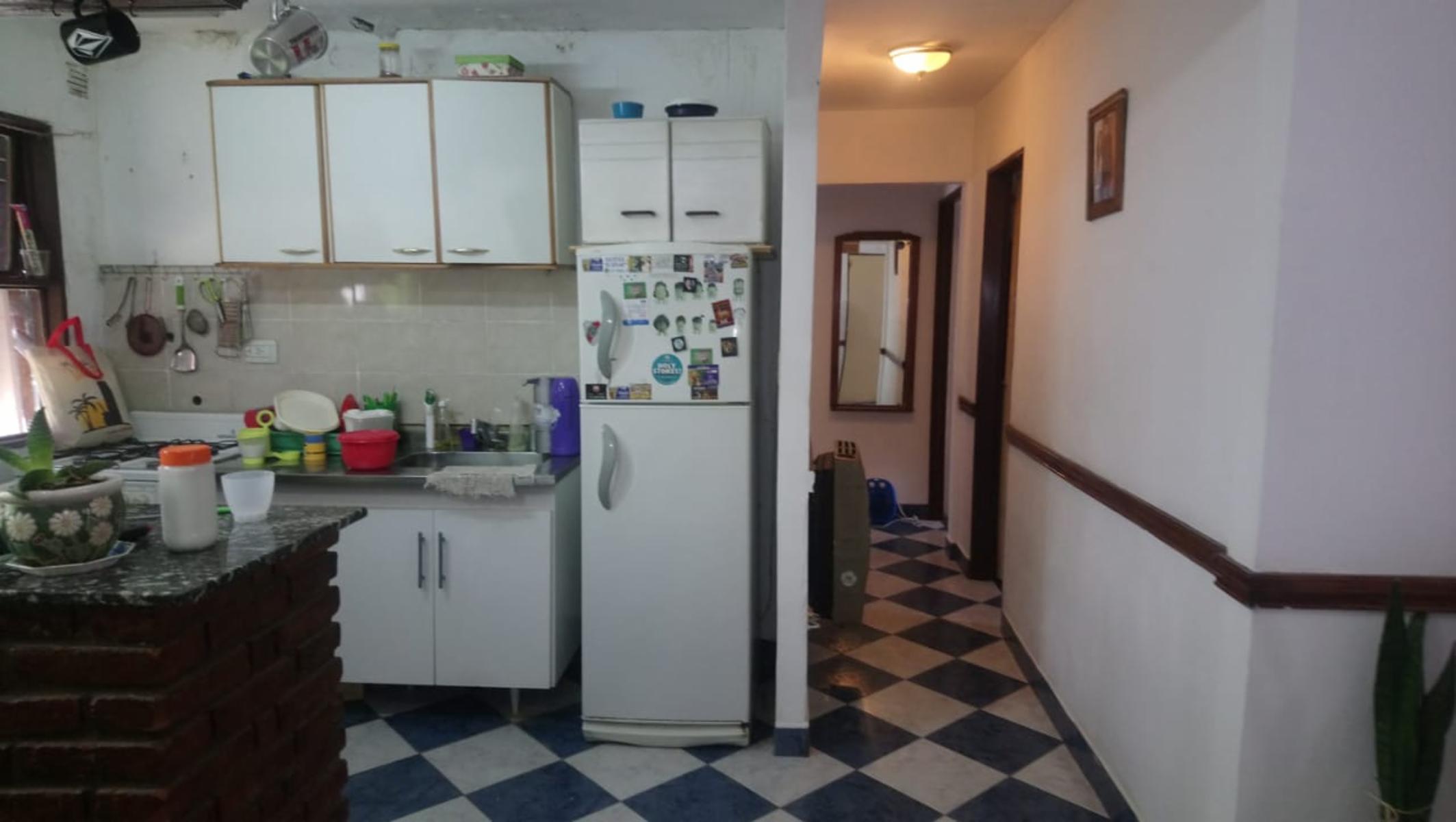 Departamento 4 ambientes en Barrio mil Viviendas 403 — foto 14