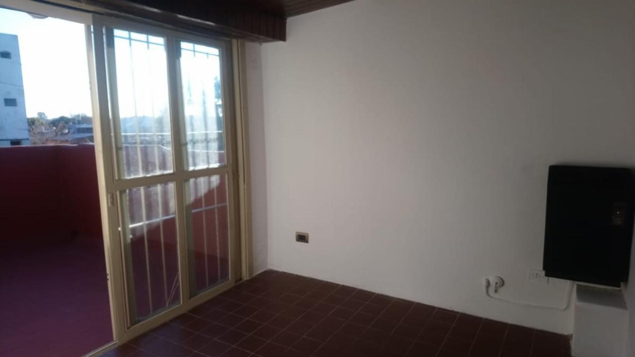 PH 2 ambientes en virreyes — foto 3