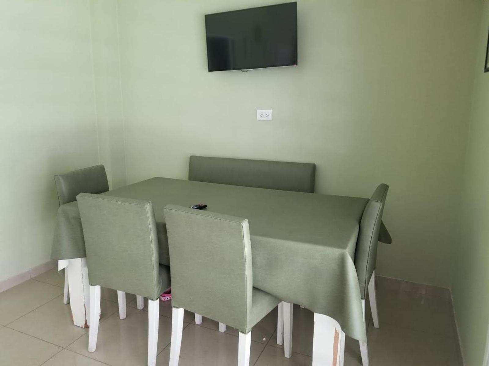 DIRECCIÓN: JUNCAL 300 — foto 3