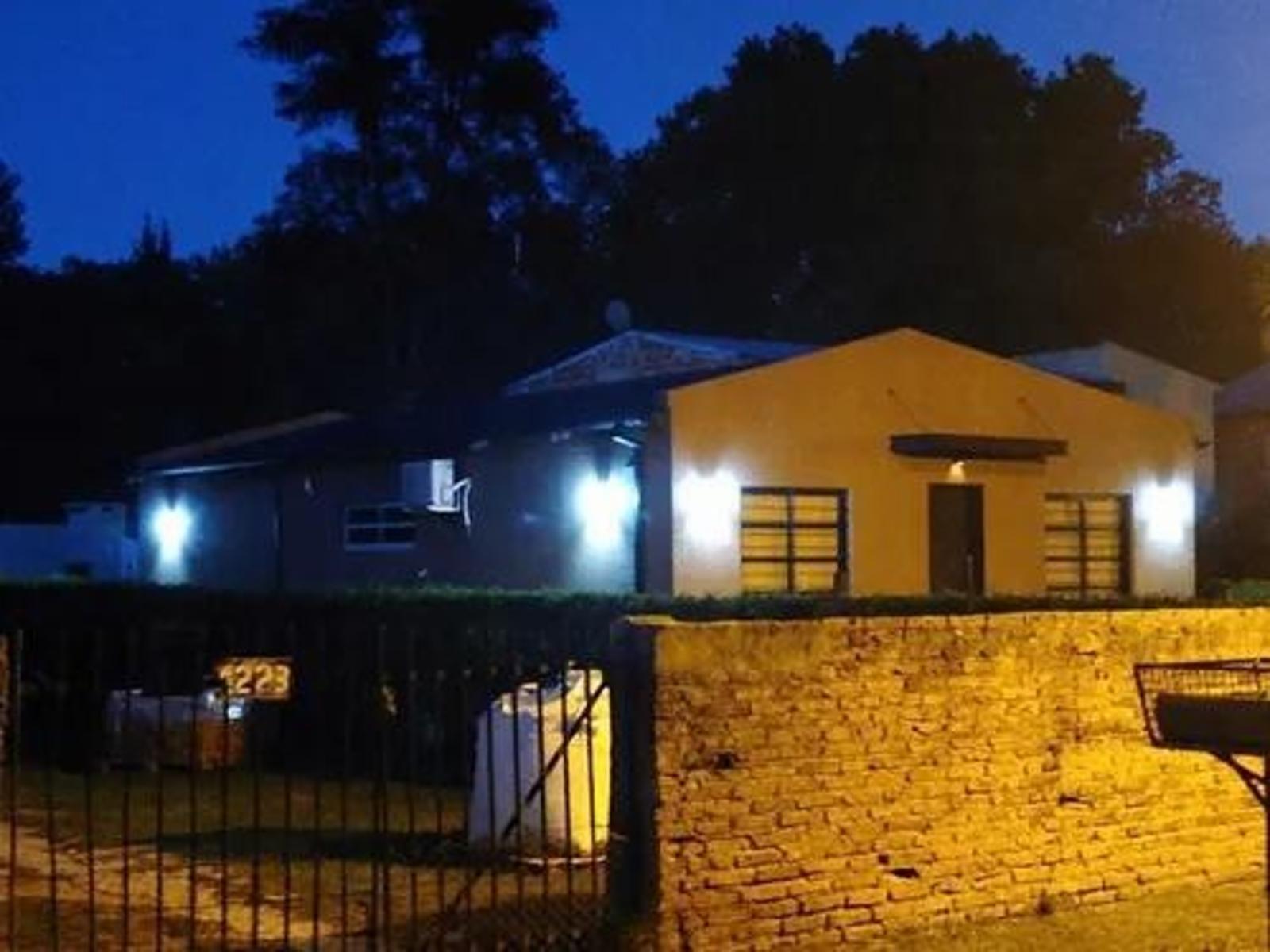 Casa en Dique Lujan , excelente zona
