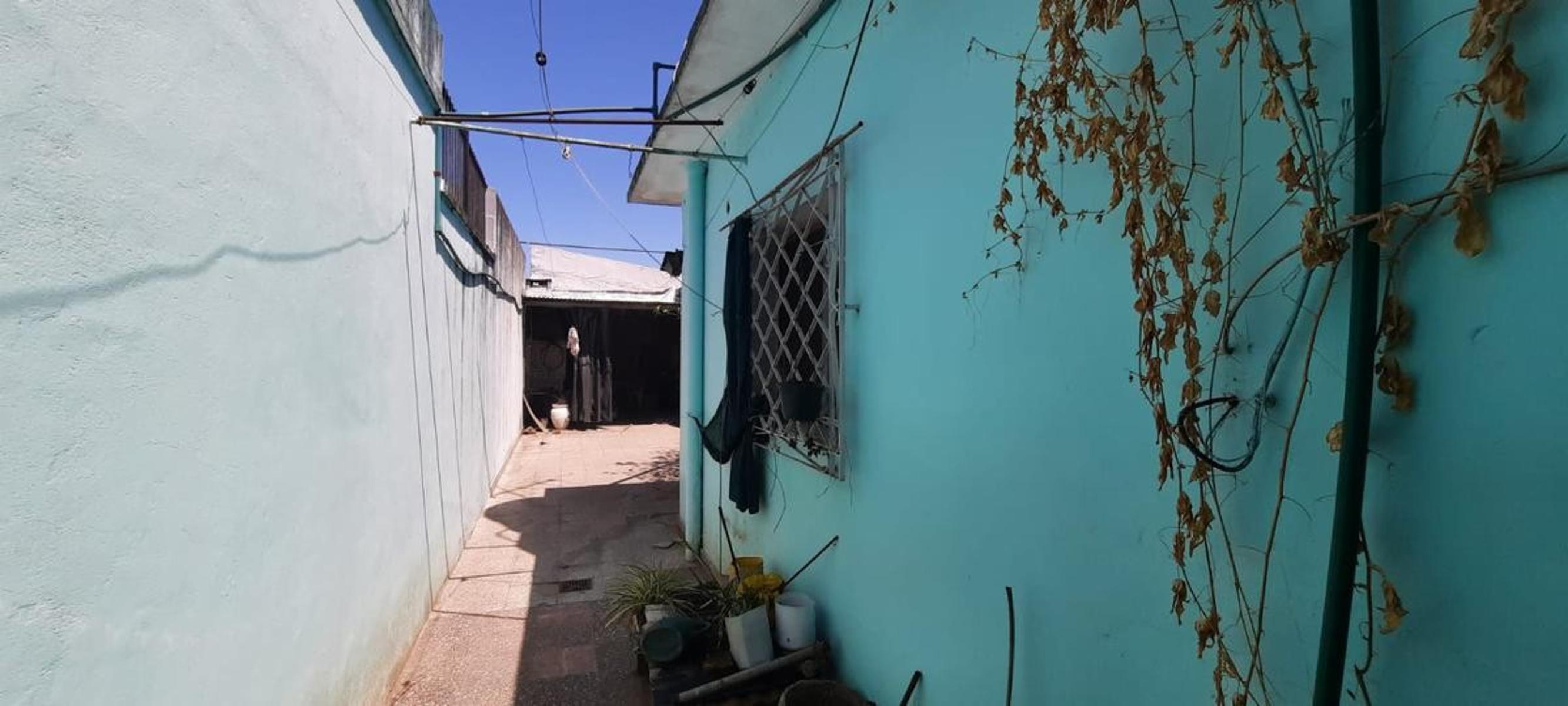Boulogne Sur Mer a 2 cdras Avenida Avelimo Rolon Casa lote + departamento. — foto 3