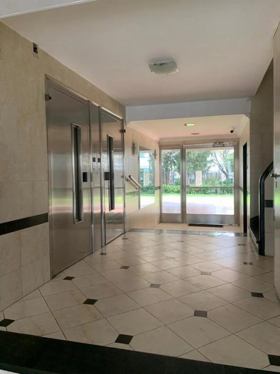 Hermoso departamento en ultimo piso a media cuadra de avenida marquez — foto 11