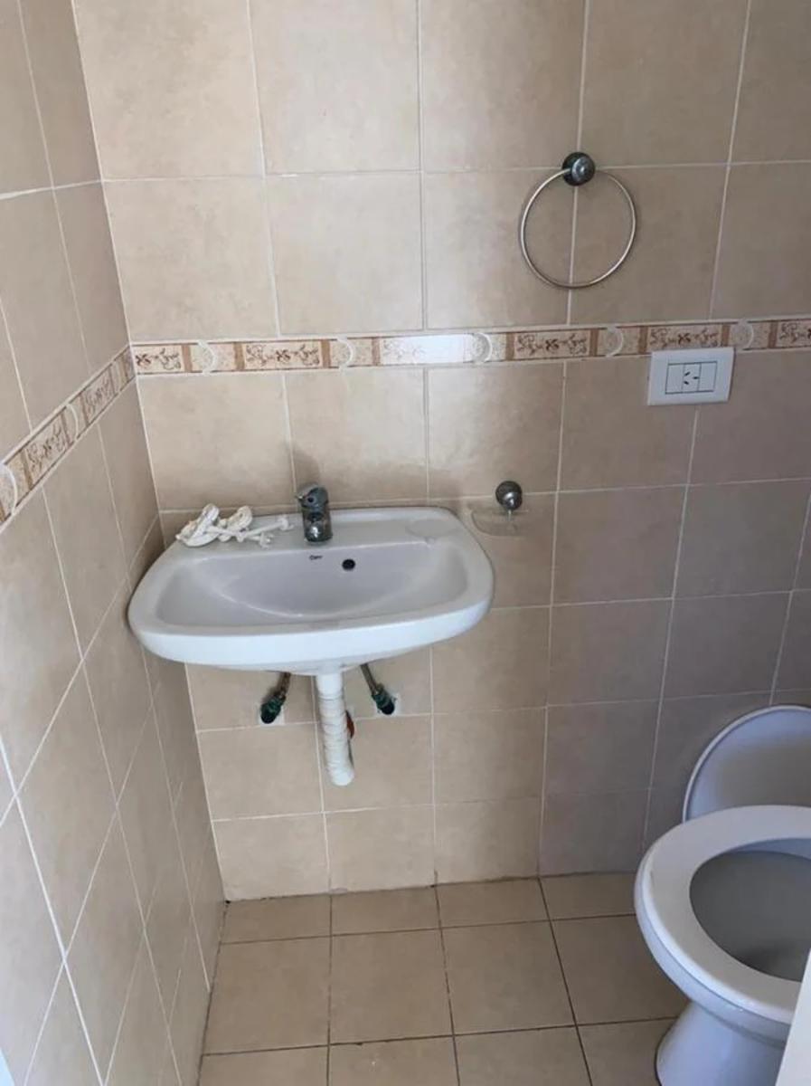 Departamento Tipo duplex en Virreyes 3 y 4° piso por escalera dos ambientes y medio — foto 7