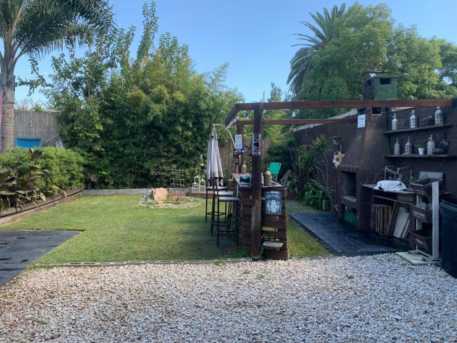 Casa de 4 ambientes en troncos del talar — foto 15