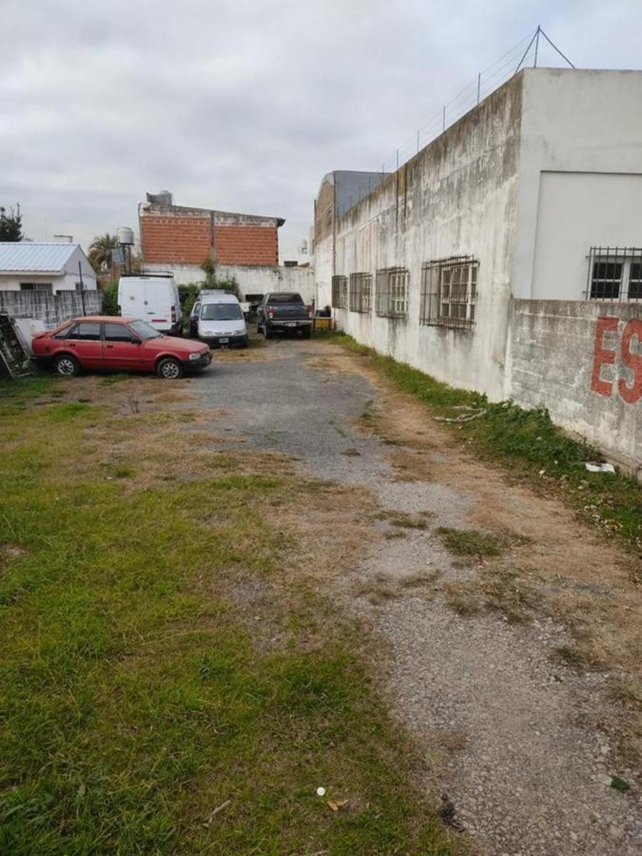 Terreno sobre calle Entre Rios a media cuadra de Avenida Constituyentes (ruta 9) — foto 3