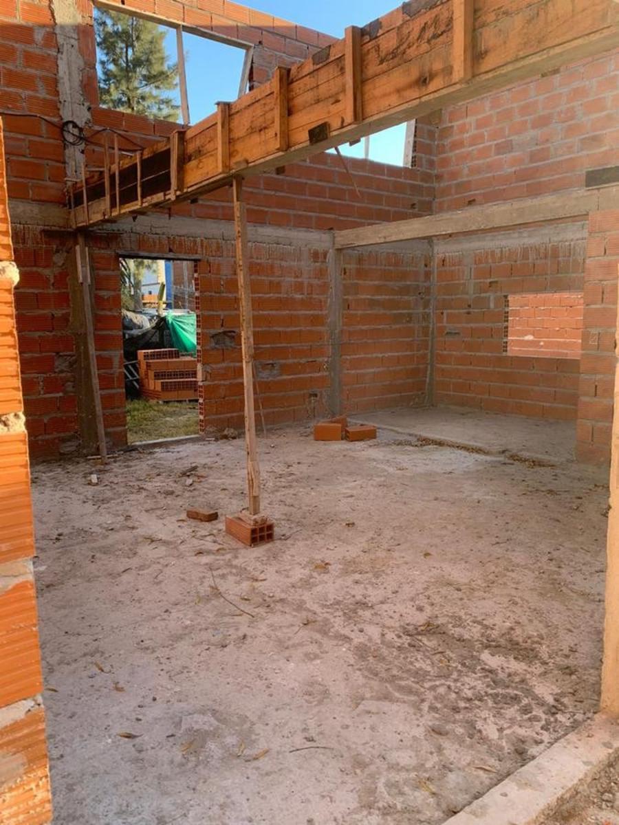 Lote en esquina con entrada por ambos lados . Casa a terminar en Benavidez Barrio ElCano — foto 10