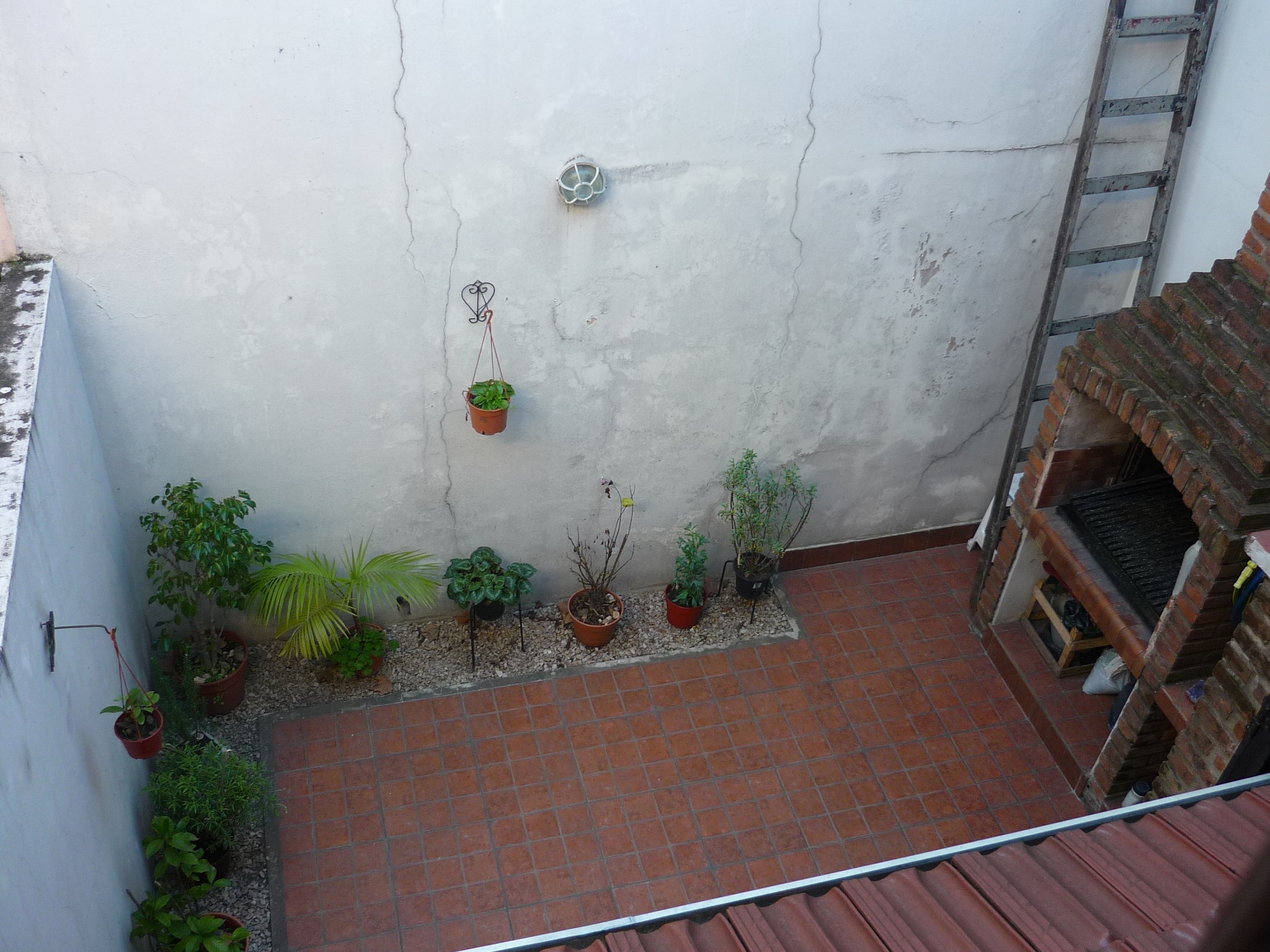 EXCELENTE Y BUEN ESTADO -CASA EN DUPLEX -SIN EXPENSAS -A 3 C/AS DE A.JB.JUSTO — foto 6