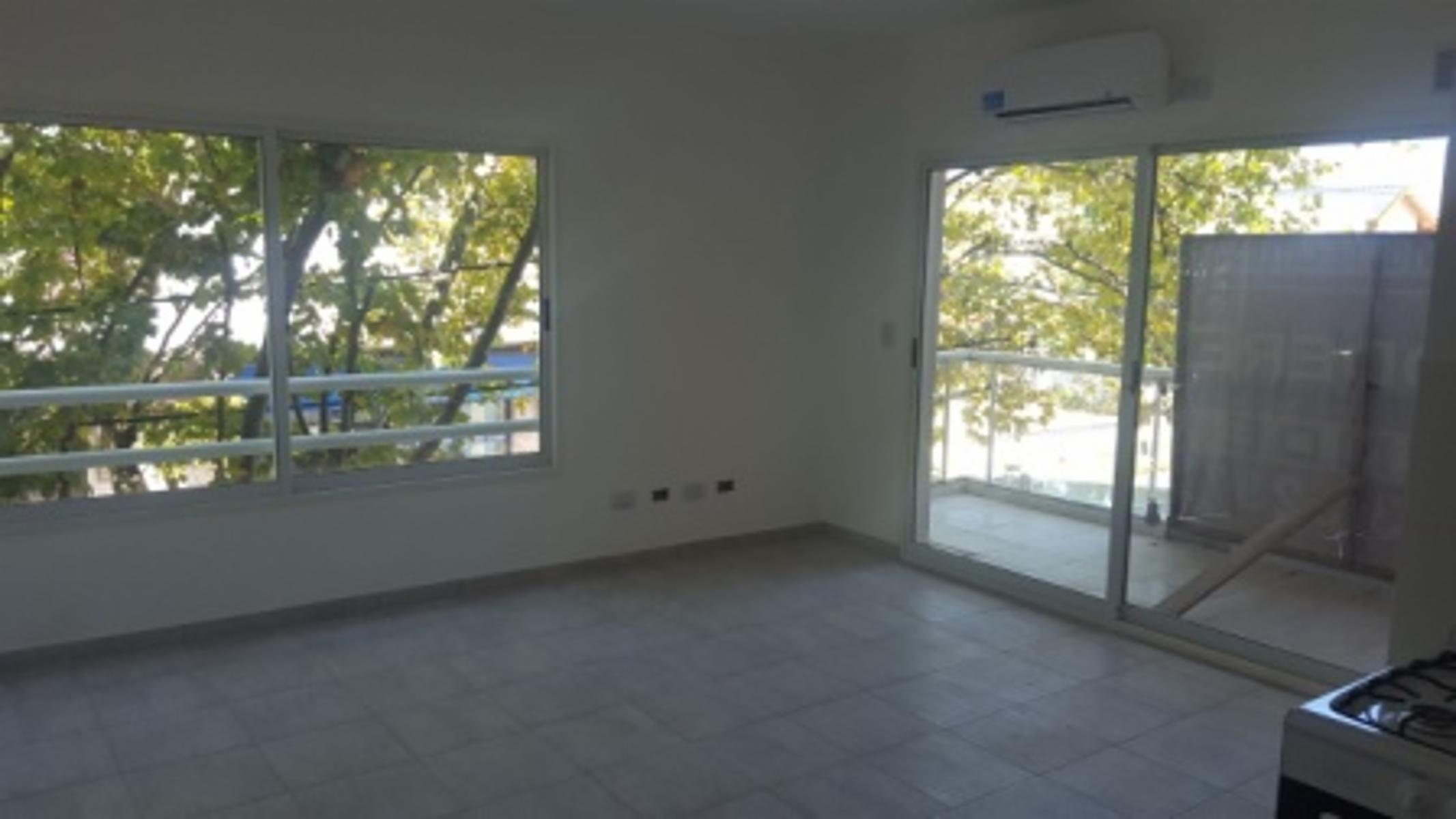 2 AMBIENTES A ESTRENAR A PASOS DE LA ESTACIÓN — foto 9