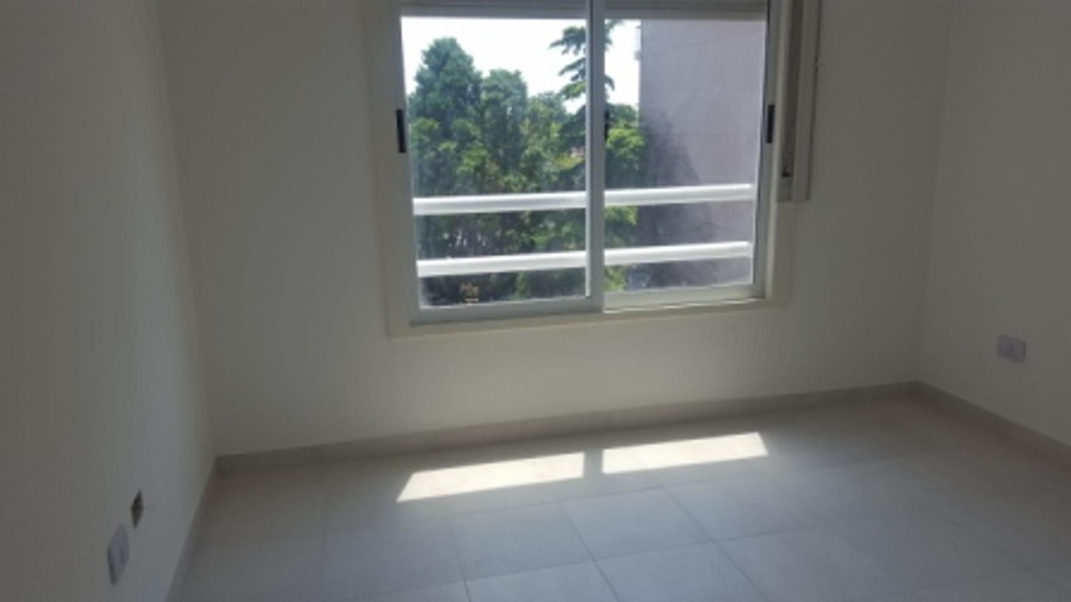 2 AMBIENTES A ESTRENAR A PASOS DE LA ESTACIÓN — foto 2