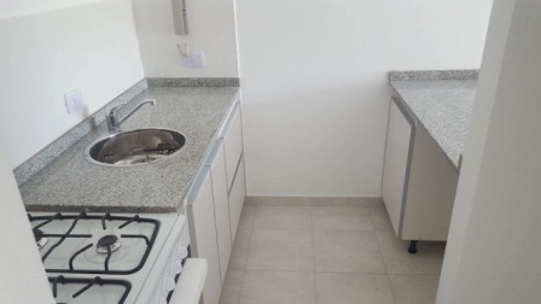 2 AMBIENTES A ESTRENAR A PASOS DE LA ESTACIÓN — foto 7