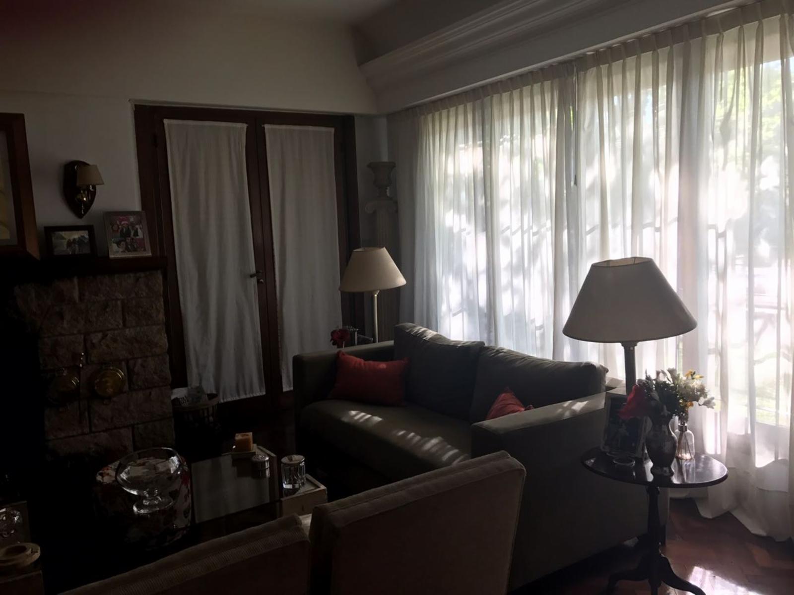 Esplendido chalet en excelente ubicación Adrogué — foto 3