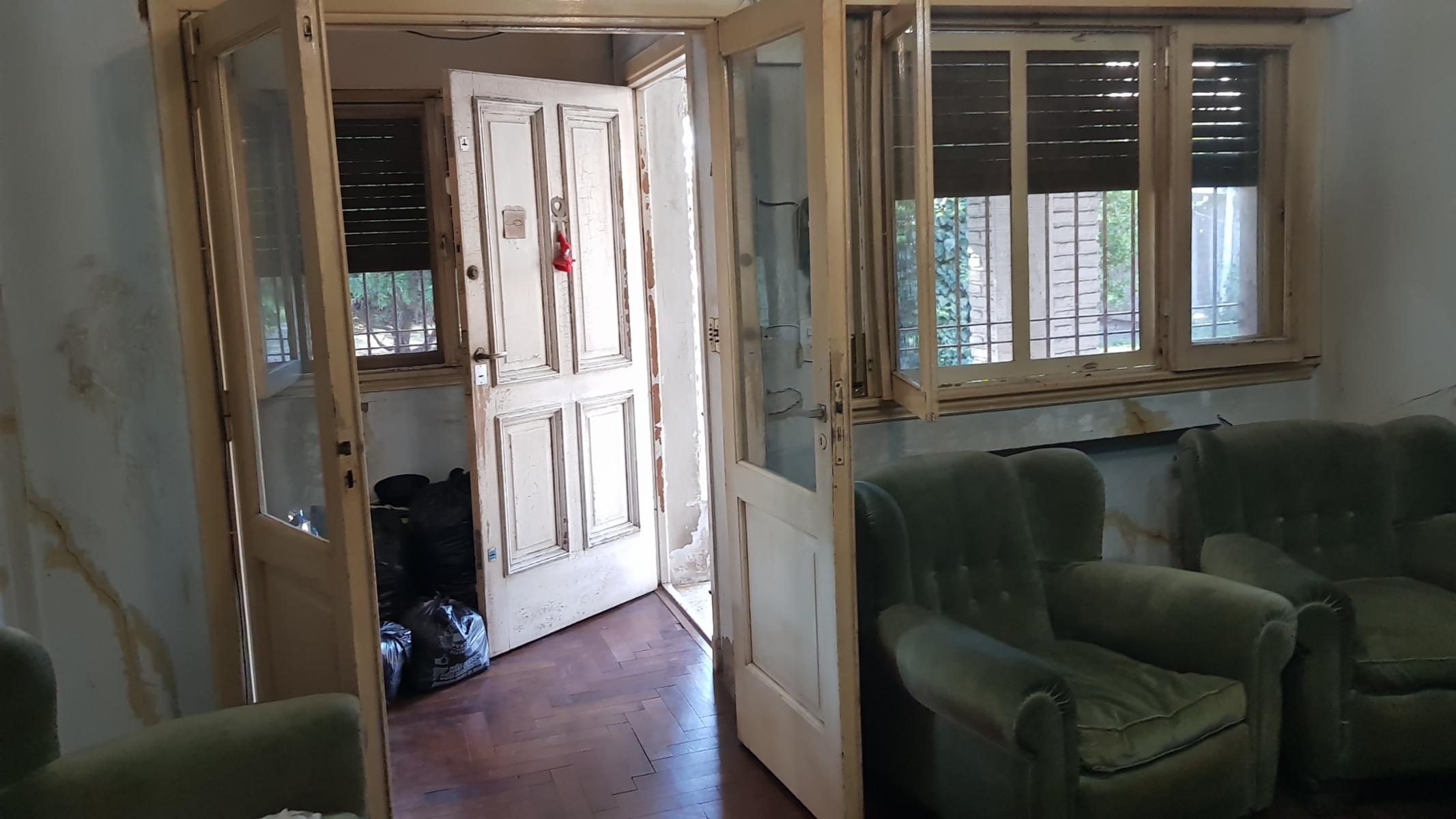 Casa a reciclar en amplio lote - Adrogué — foto 7