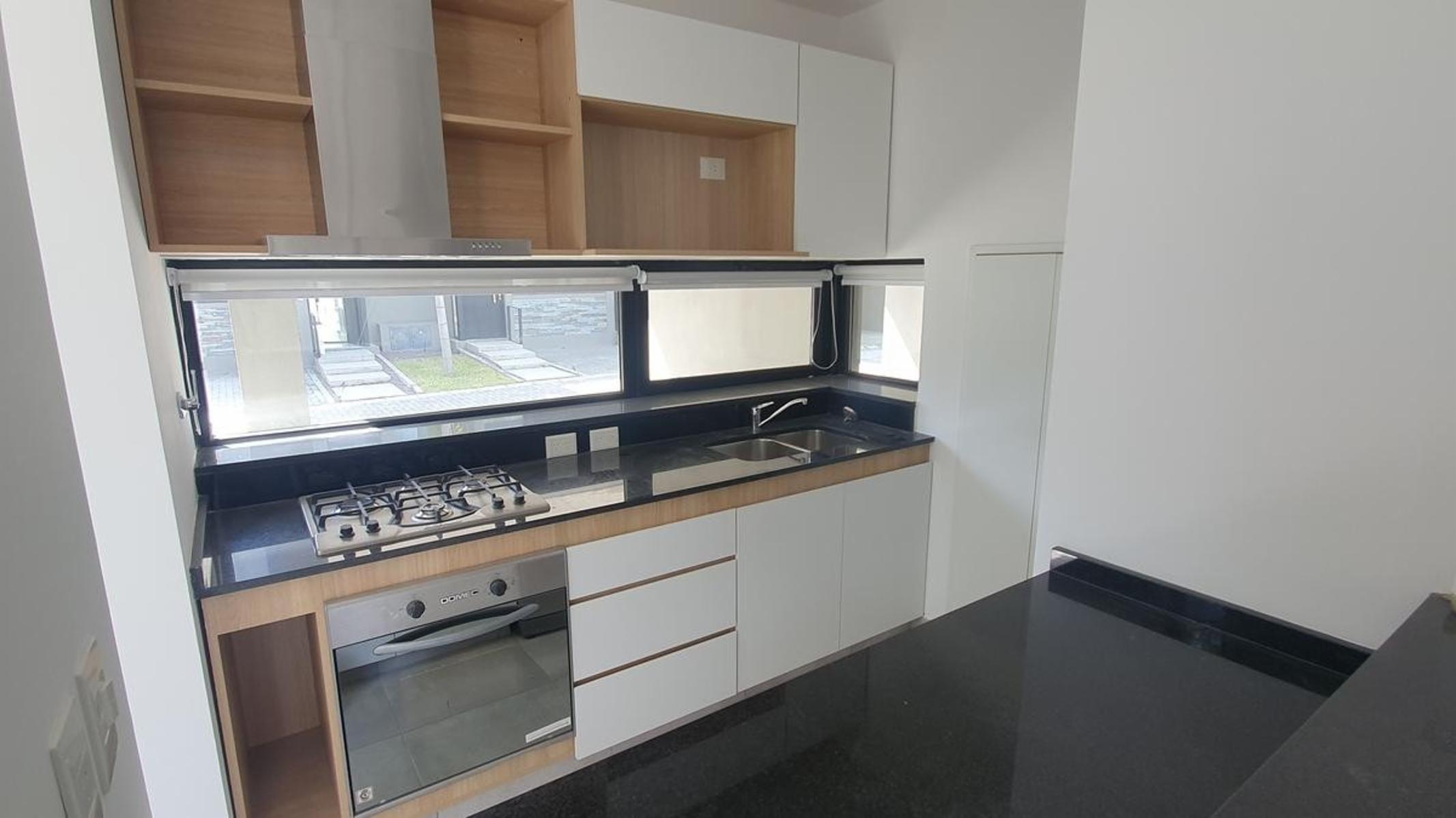 Casa - Adrogué sobre Spiro — foto 13