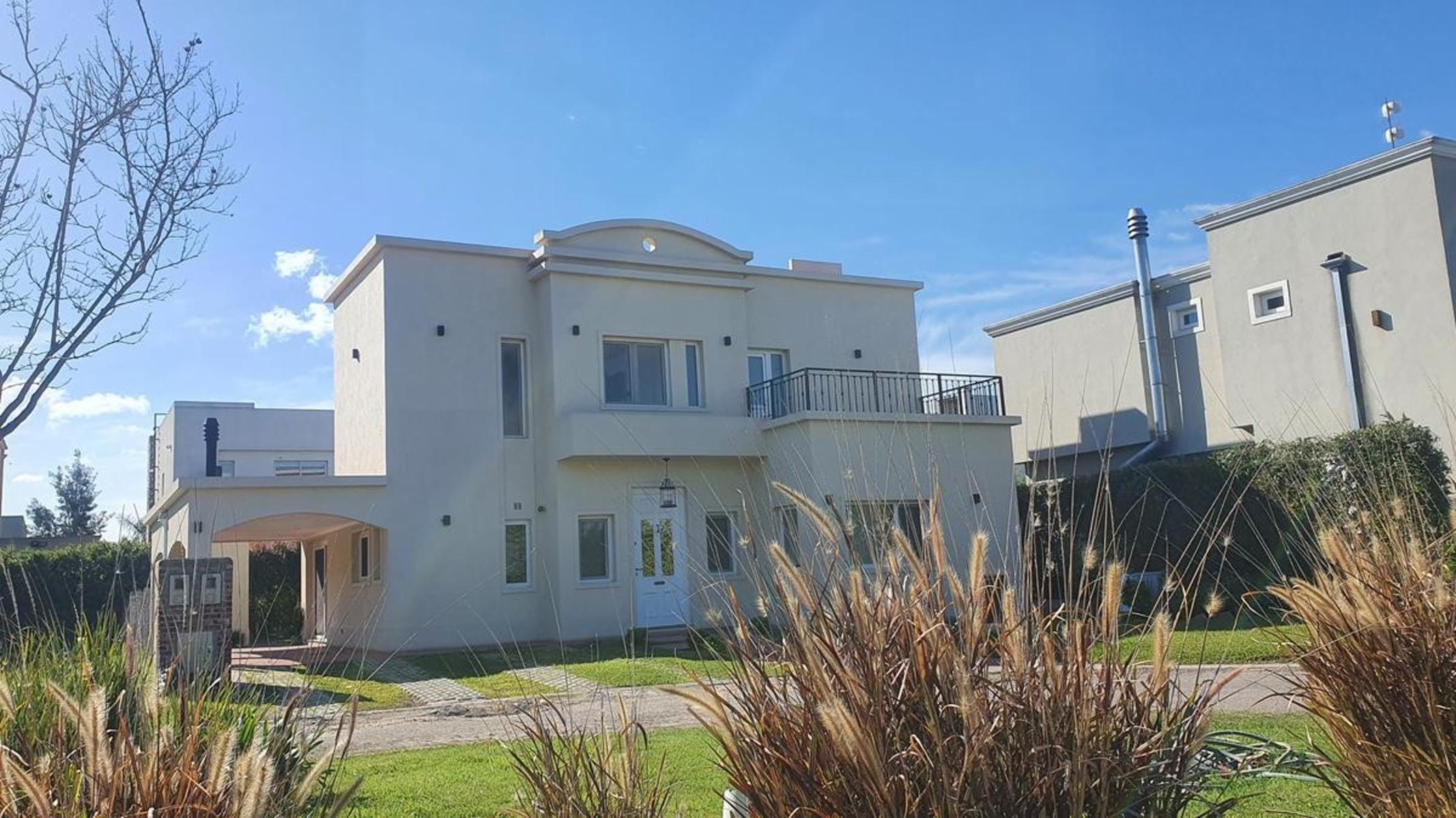 Casa en Brisas de Adrogué — foto 3