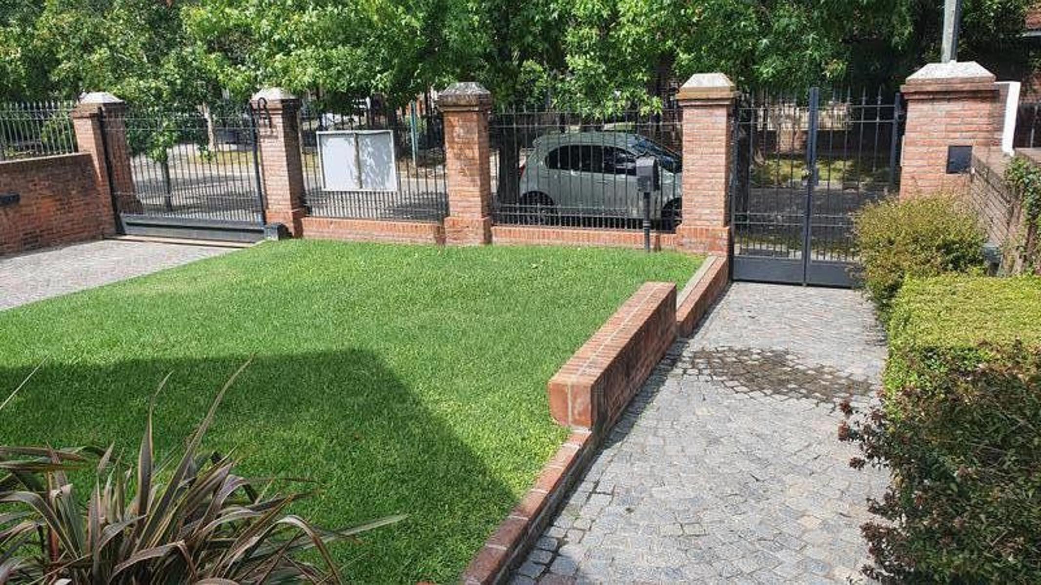 Casa - Adrogué sobre Rippamonti — foto 3