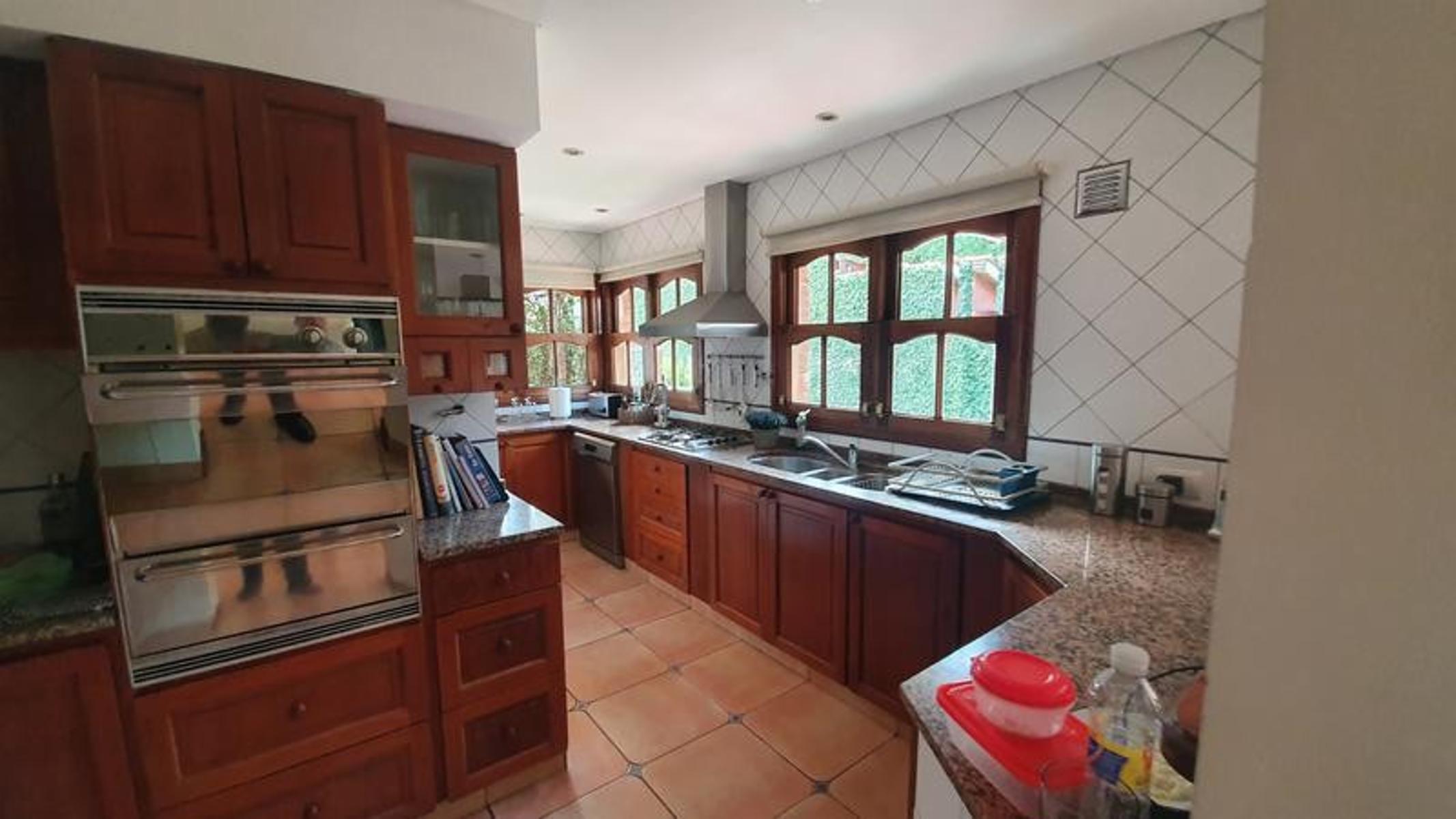 Casa - Adrogué sobre Rippamonti — foto 7