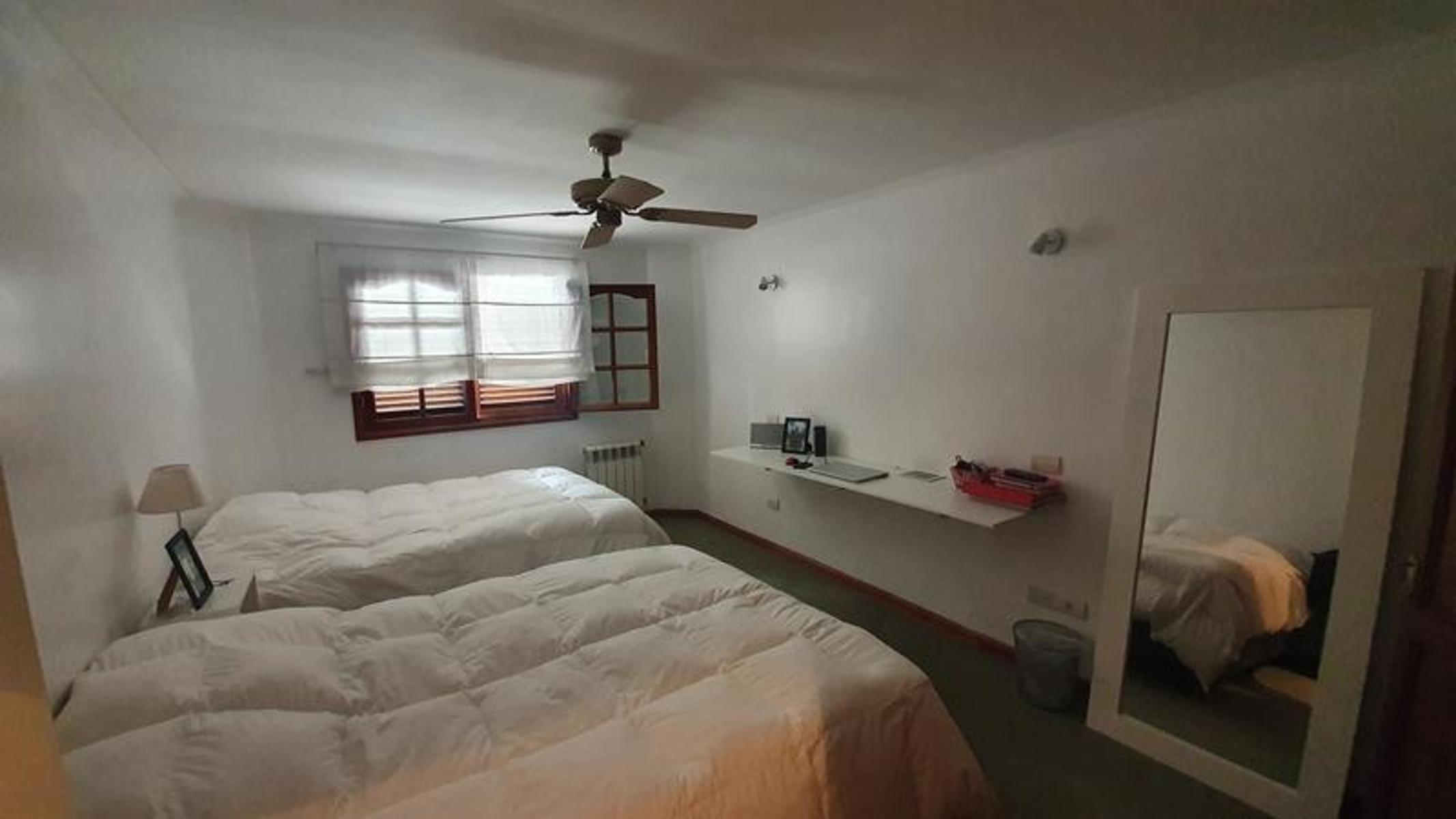 Casa - Adrogué sobre Rippamonti — foto 14