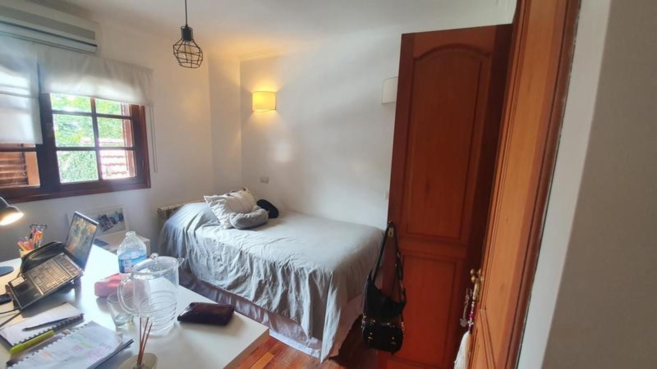 Casa - Adrogué sobre Rippamonti — foto 15