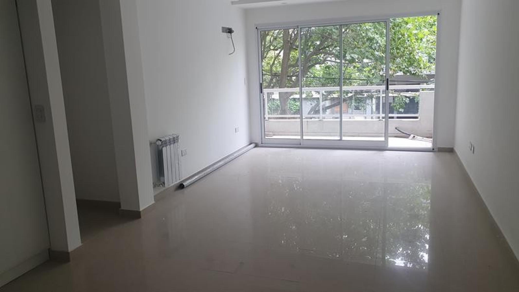 En venta Departamento de 3 ambientes a estrenar a metros de Plaza Brown de Adrogué — foto 10