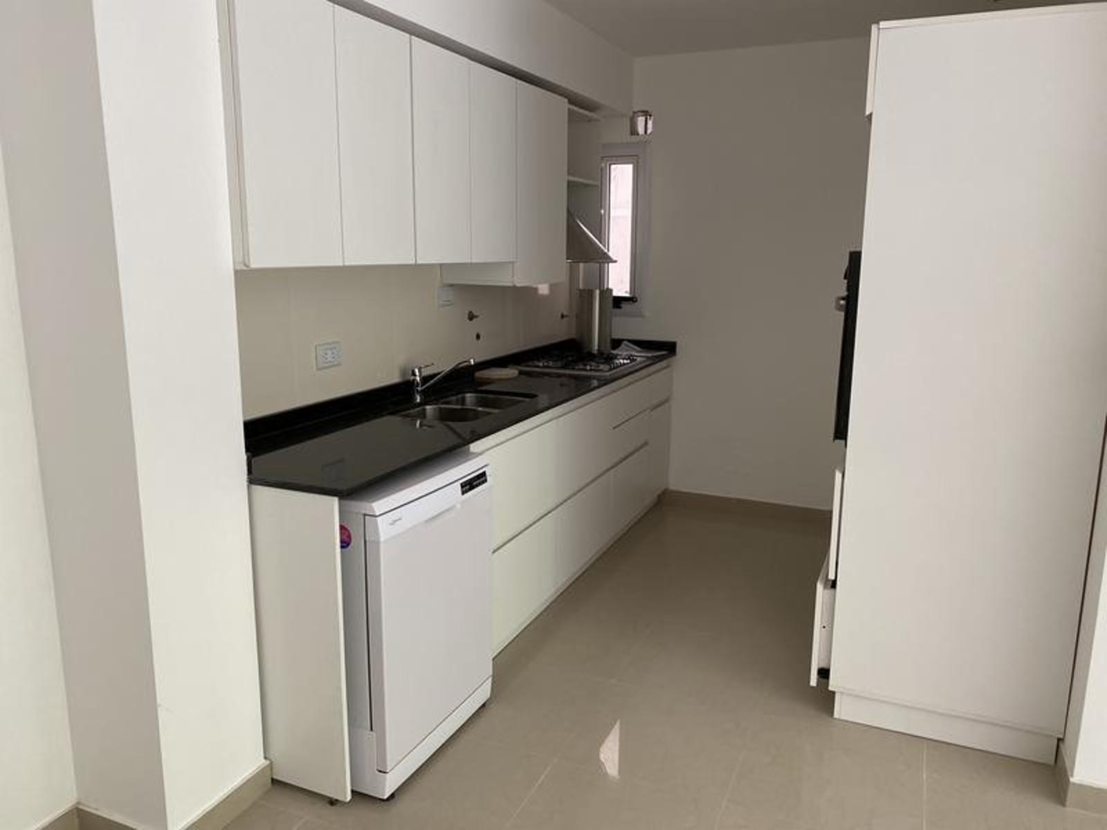 En venta Departamento de 3 ambientes a estrenar a metros de Plaza Brown de Adrogué — foto 11