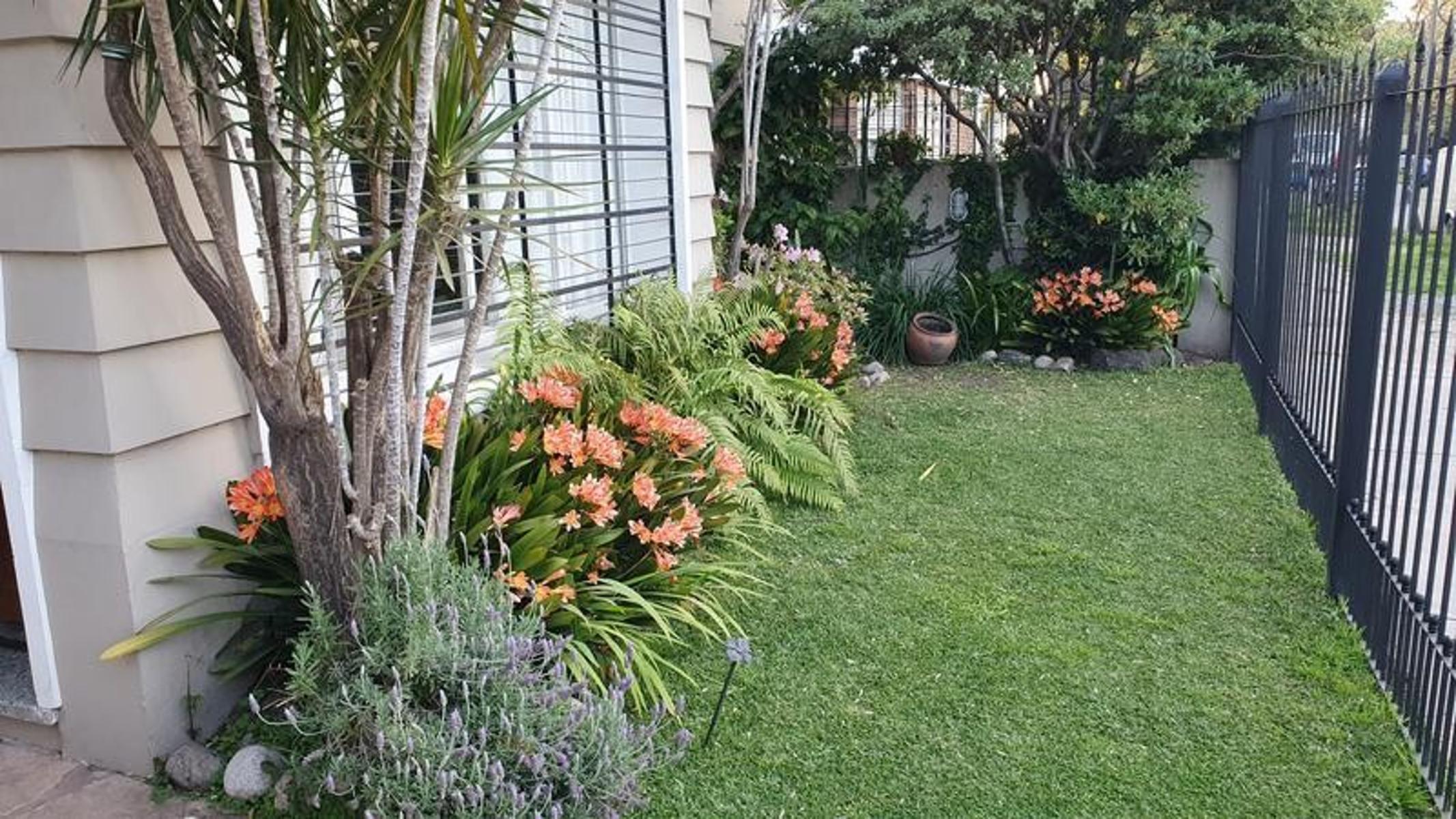Casa - Adrogué sobre Canale — foto 6