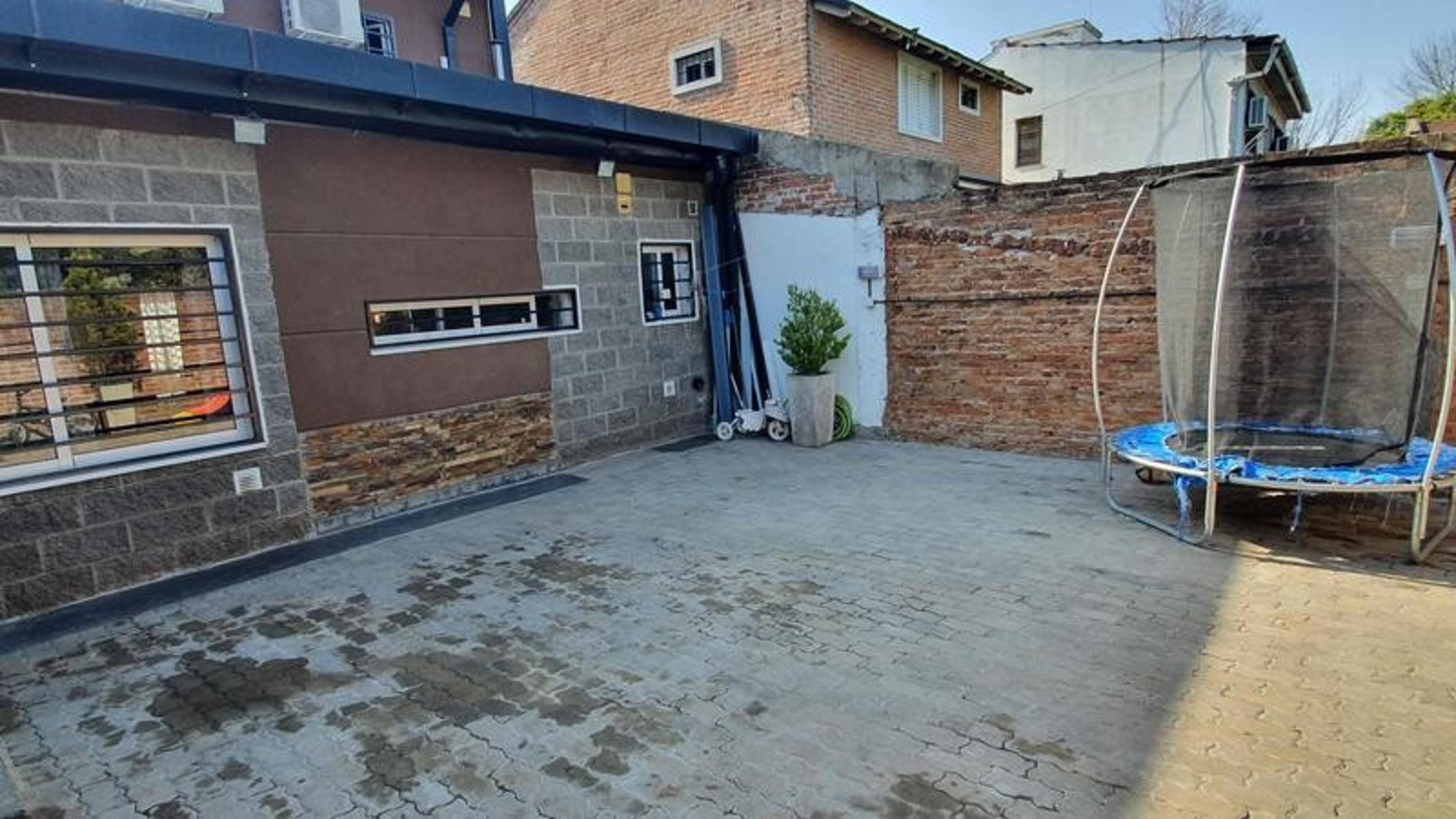 Casa - Adrogué sobre Lacamera — foto 14