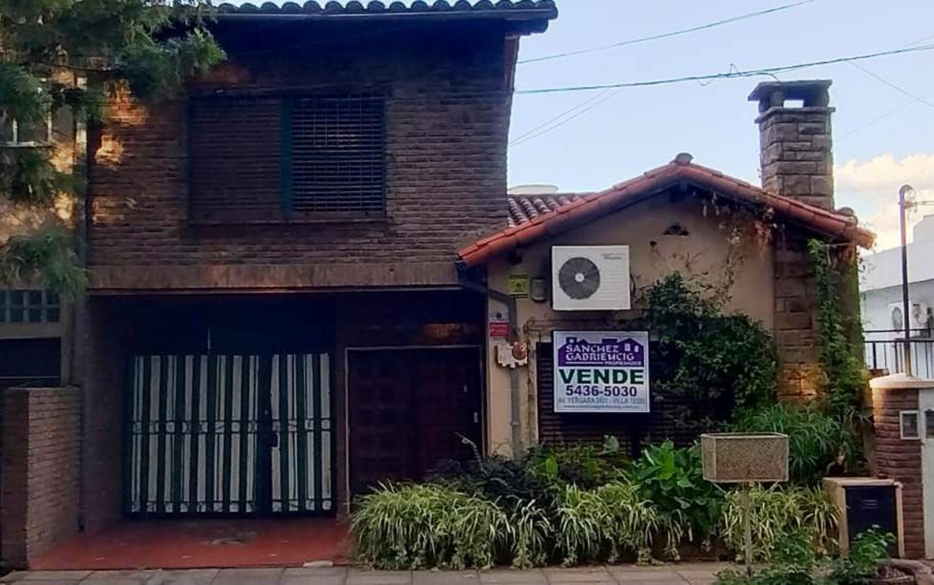 Casa en venta en excelente ubicación