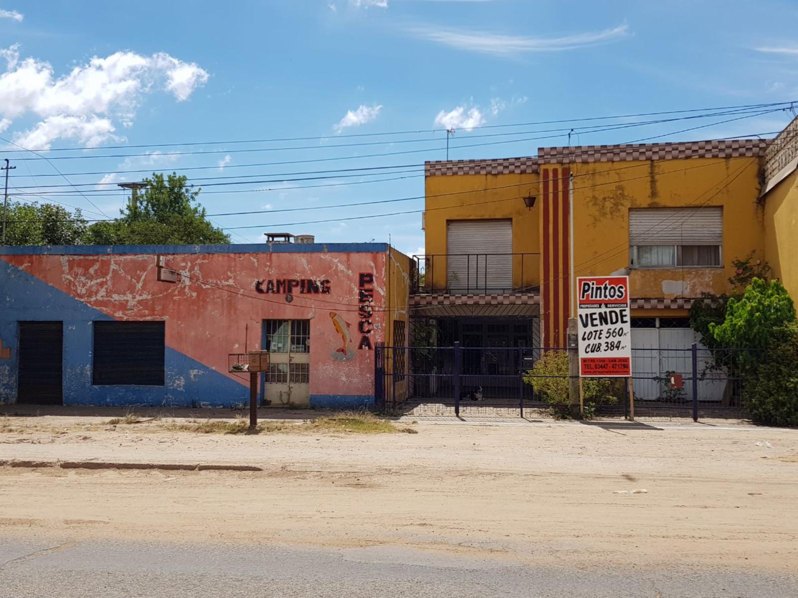 Casa Habitación con dos Locales sobre Av. Mitre. SAN JOSE. — foto 3