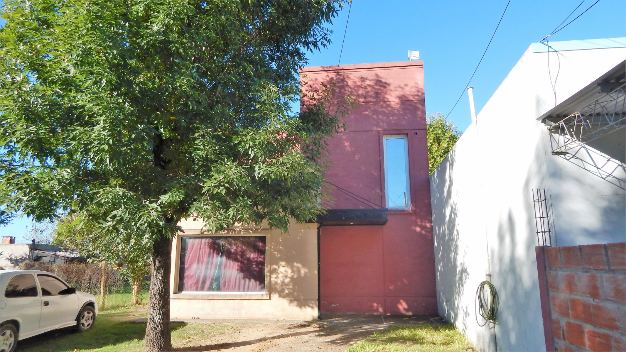 Casa Habitación sobre calle Escalada. SAN JOSE