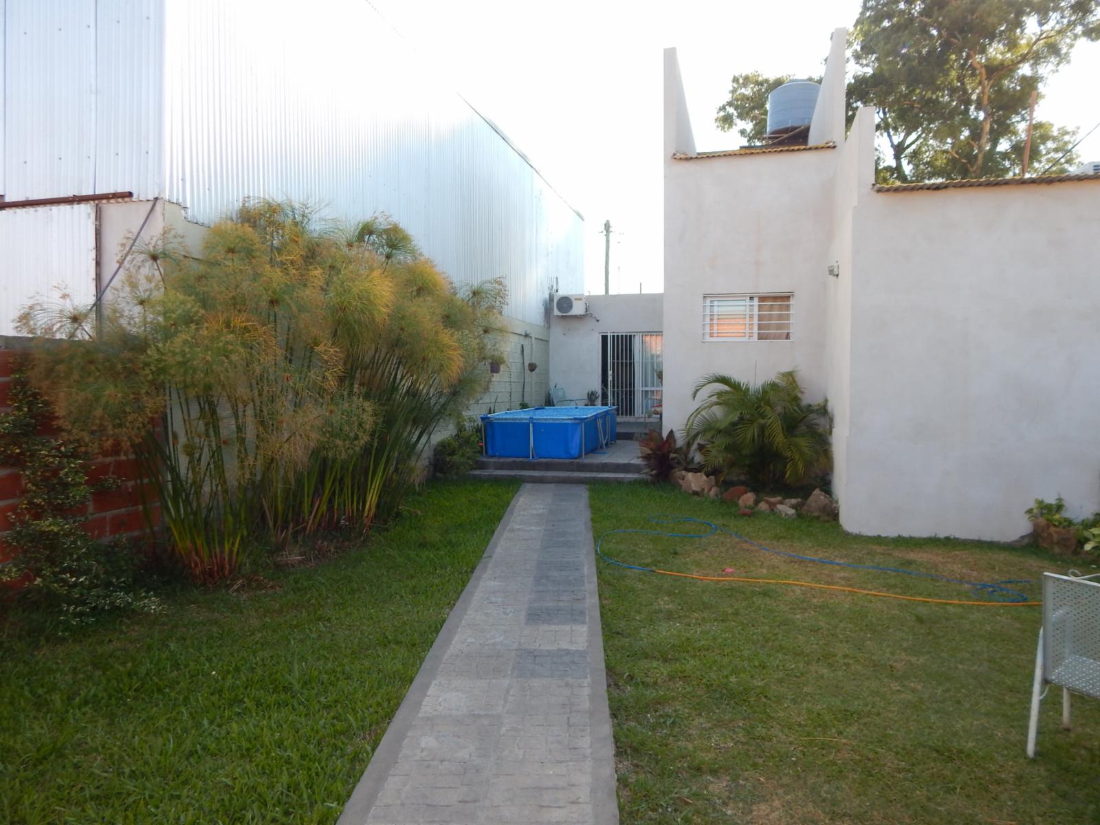 Casa sobre Entre Rios y Caseros. SAN JOSE. — foto 13