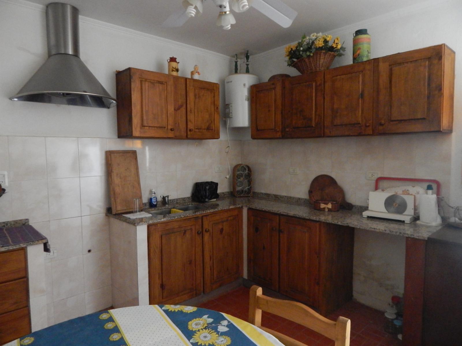 Casa Habitación sobre Av. Cettour. SAN JOSE. — foto 4