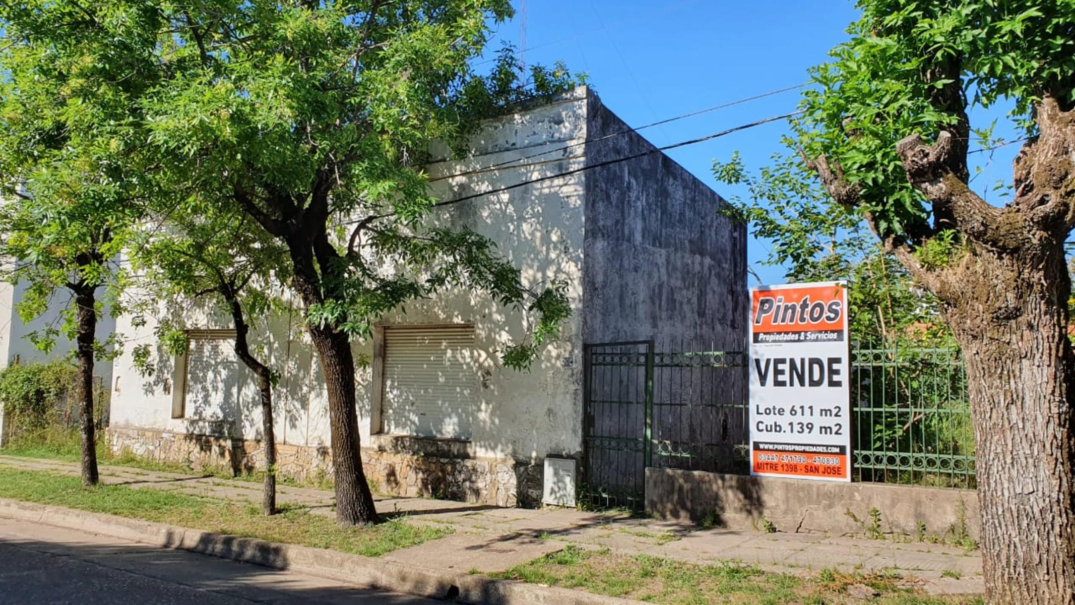 Casa a reciclar en el centro de SAN JOSE