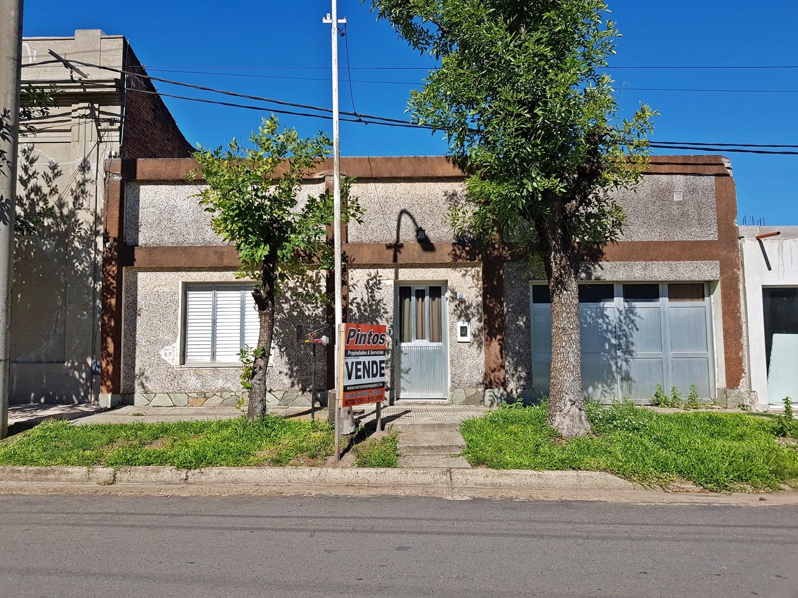 Casa sobre calle Moreno. SAN JOSE.