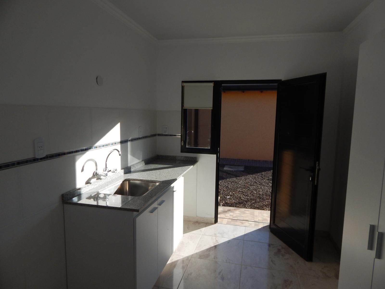 Casa a estrenar sobre Ac. Dr. Bastián. SAN JOSE. — foto 6