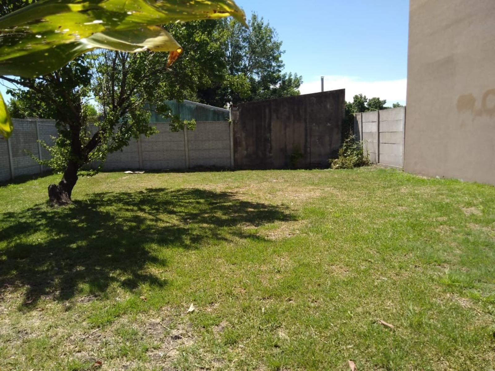 Casa sobre calle Estrada. VILLA ELISA. — foto 7