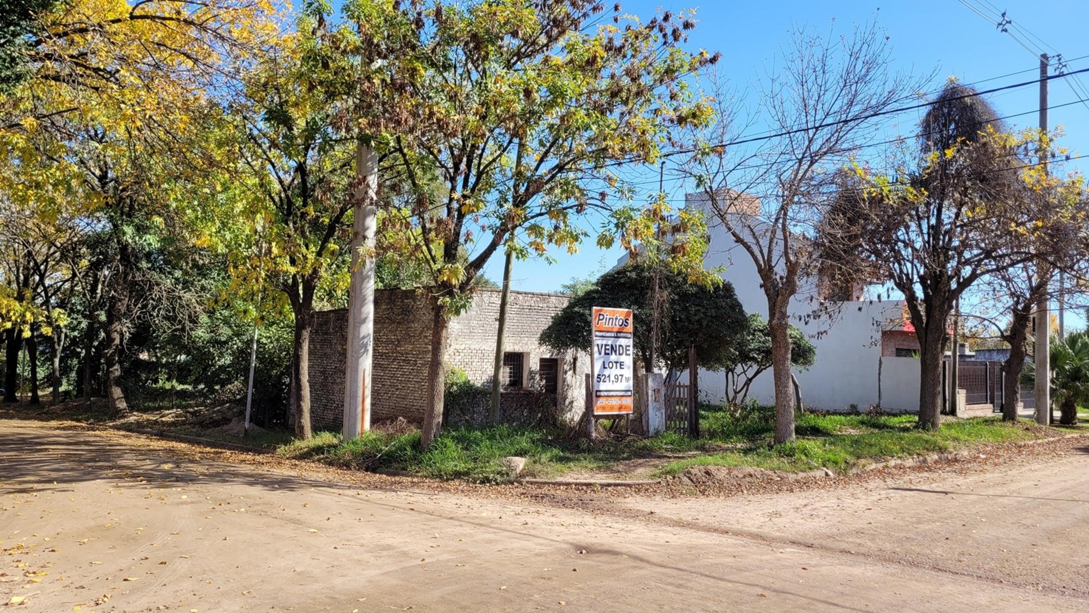 Lote con casa a reciclar sobre calle Urquiza. SAN JOSE. — foto 6